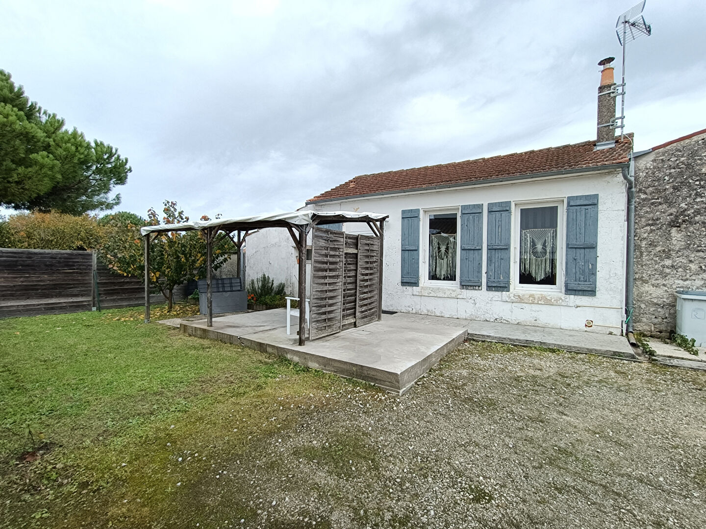 Maison TONNAY CHARENTE (17430) 2 pièces 46.53 m²
