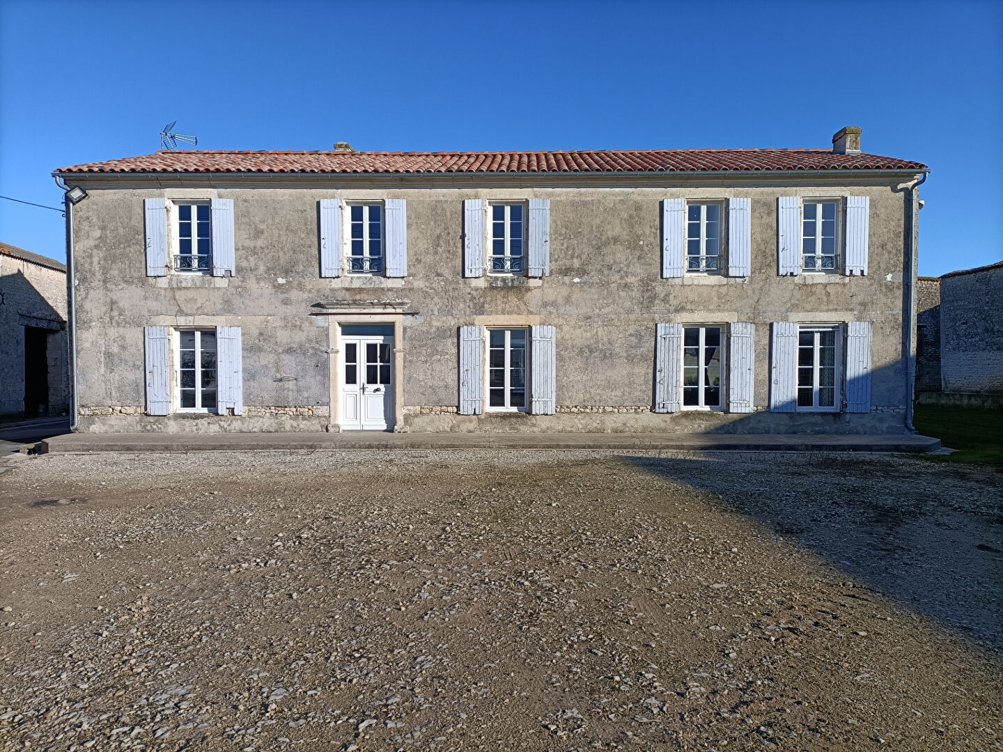 Maison LES NOUILLERS (17380) 8 pièces 253.46 m²