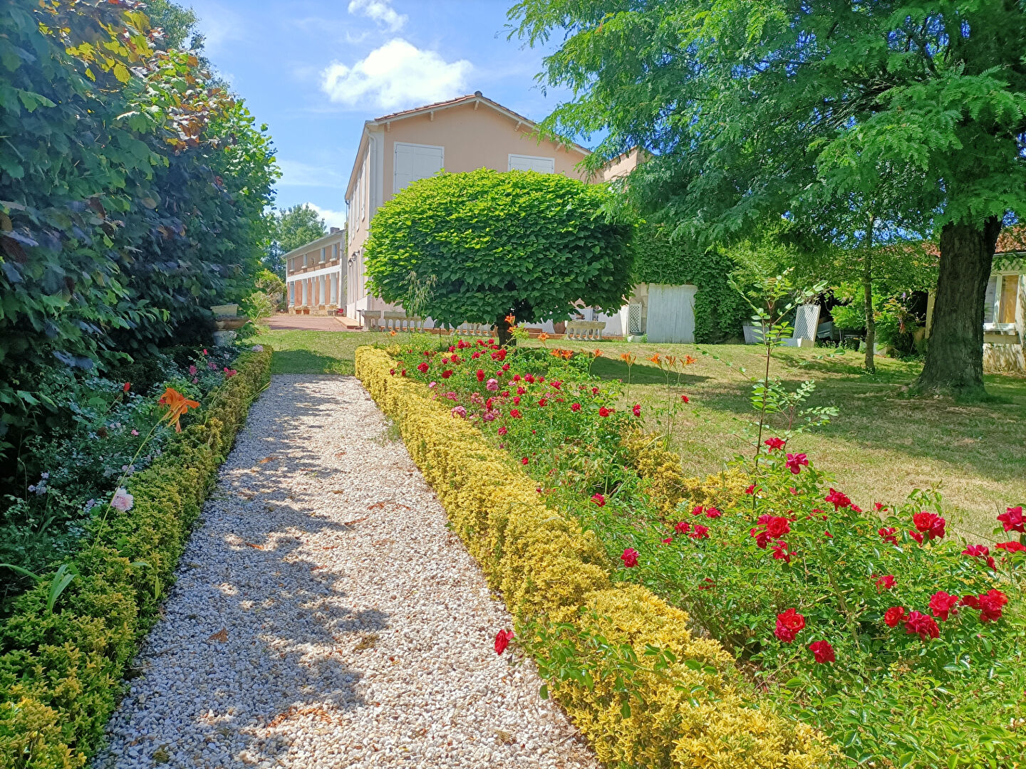 Maison LUSSANT (17430) 7 pi&egrave;ces 206.63 m&sup2;