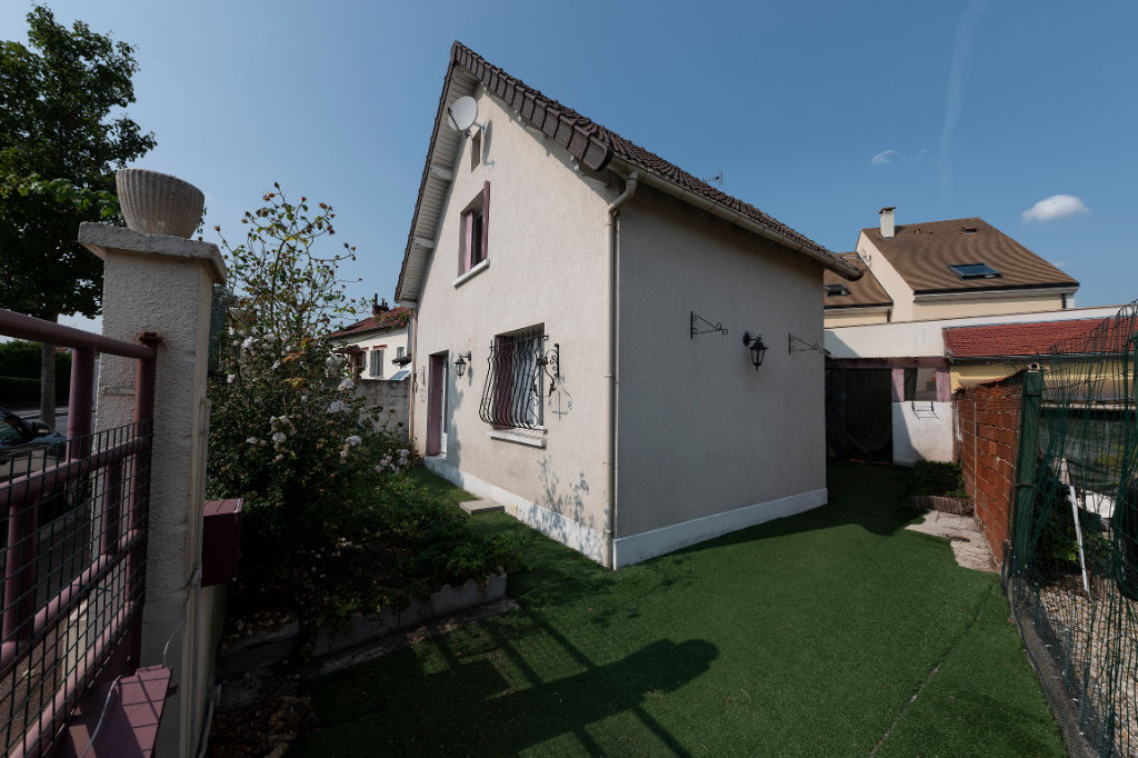 Maison VAIRES SUR MARNE (77360) 4 pi&egrave;ces 85.00 m&sup2;