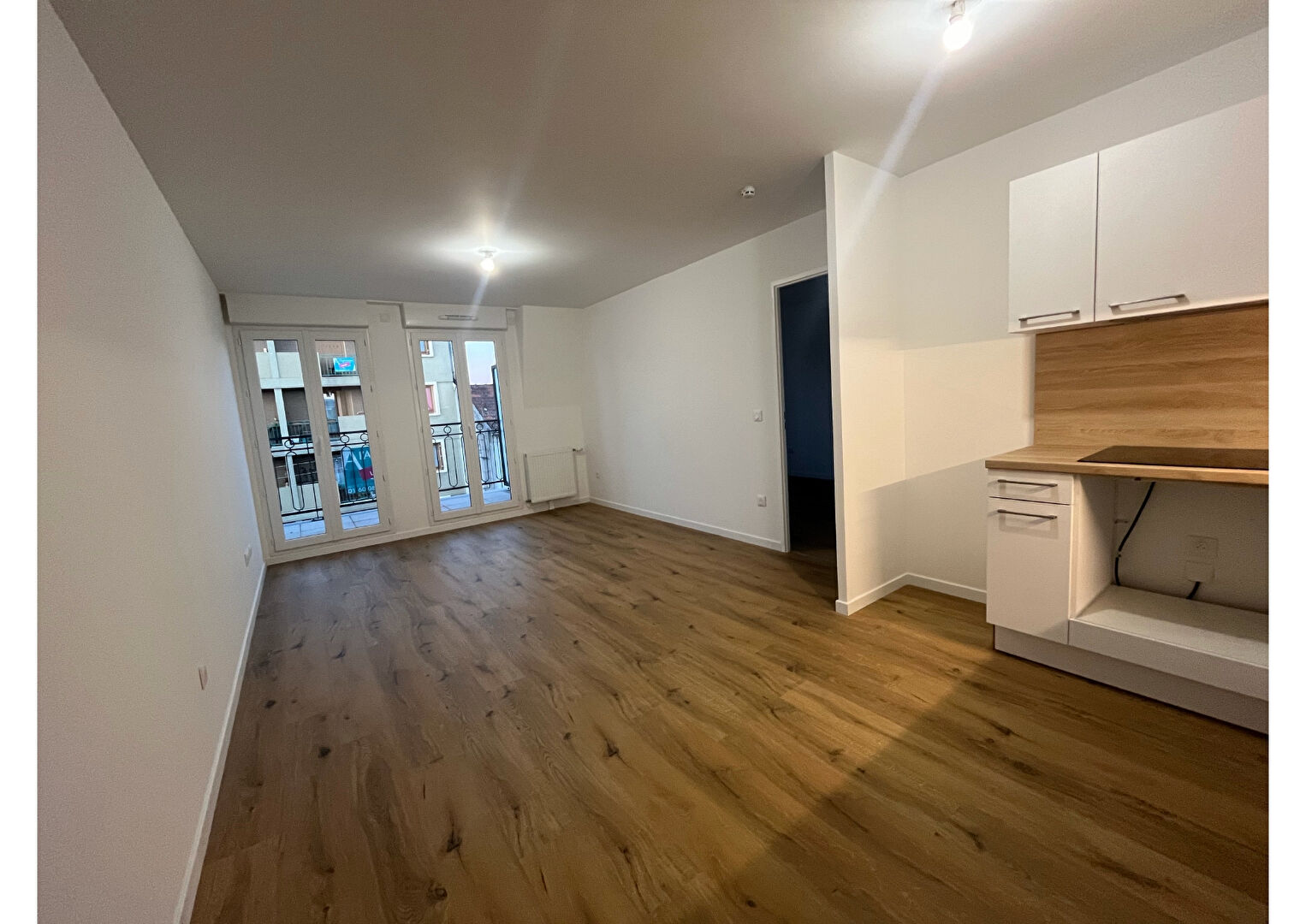 Appartement VAIRES SUR MARNE (77360) 2 pièces 38.56 m²