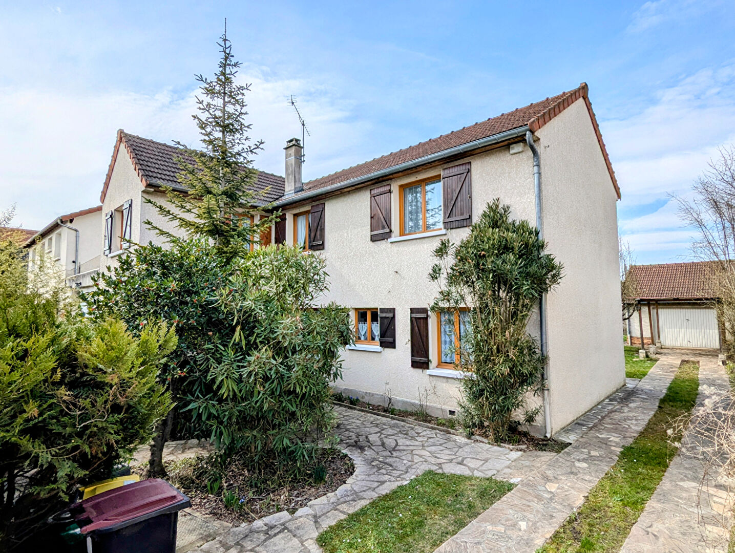 Maison VAIRES SUR MARNE (77360) 6 pièces 150.00 m²