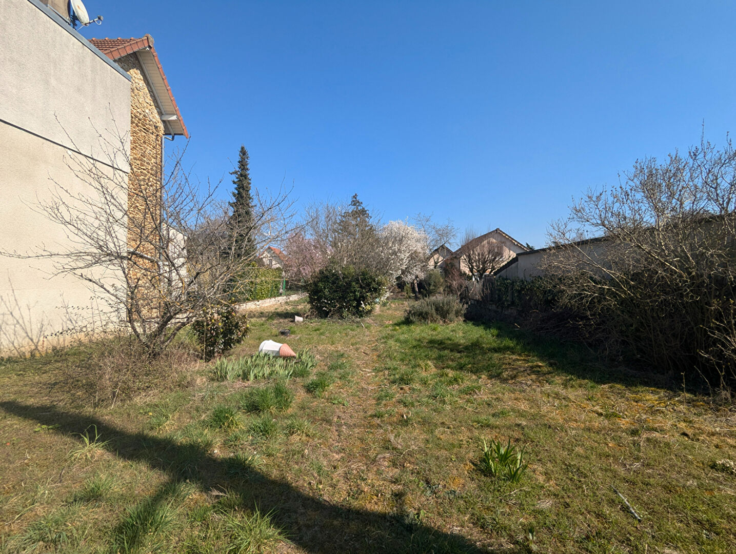 Terrain VAIRES SUR MARNE (77360) 630.00 m²