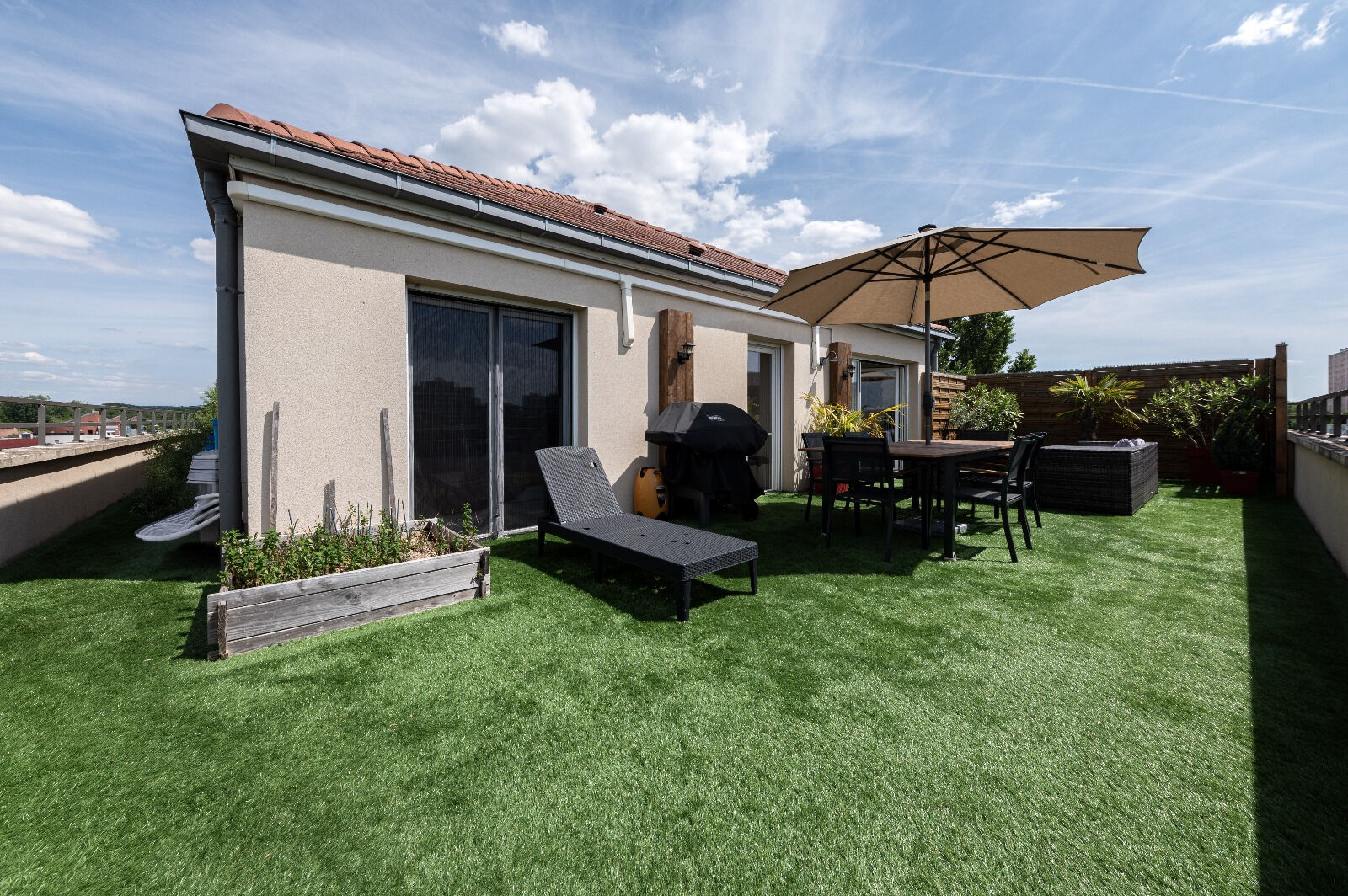Appartement NEUILLY SUR MARNE (93330) 4 pièces 86.62 m²
