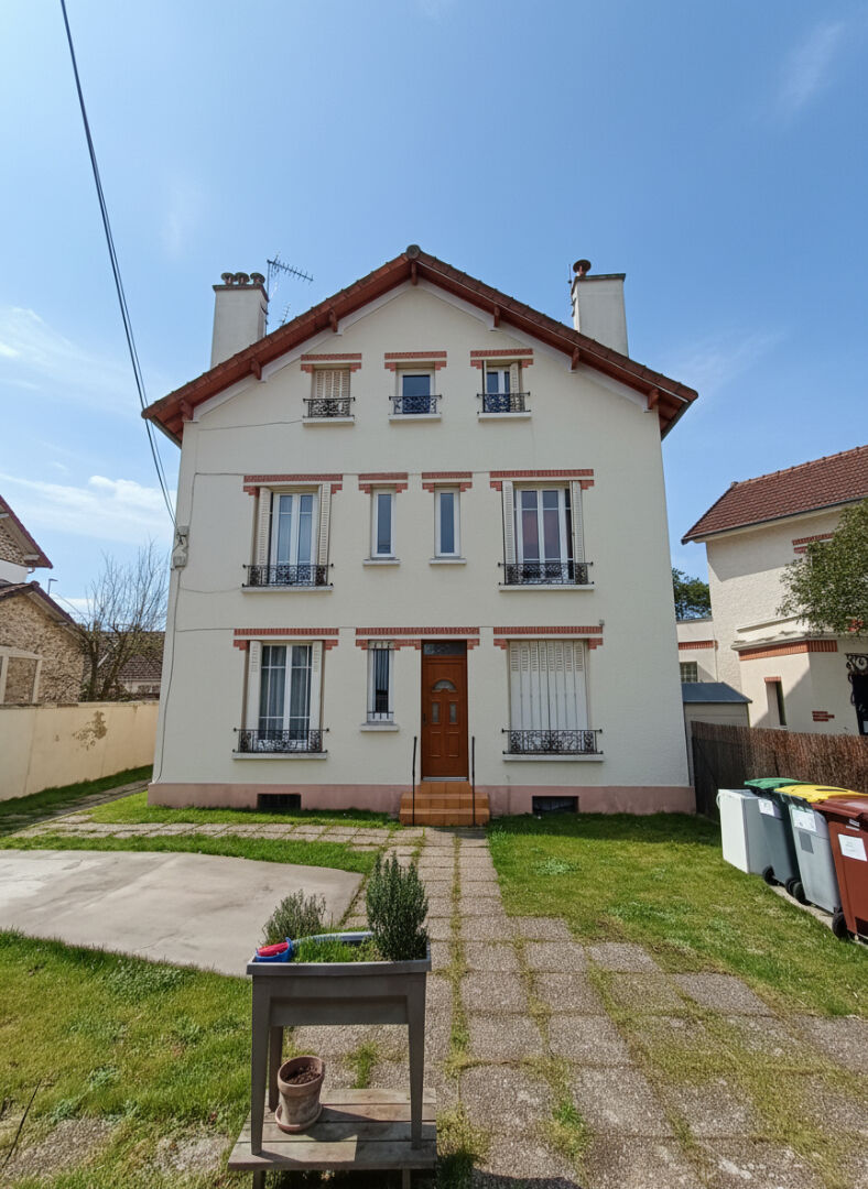 Appartement VAIRES SUR MARNE (77360) 2 pi&egrave;ces 30.22 m&sup2;