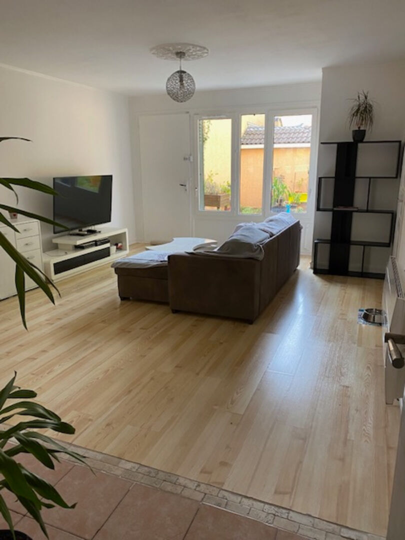 Appartement BAGNOLET (93170) 2 pi&egrave;ces 58.00 m&sup2;