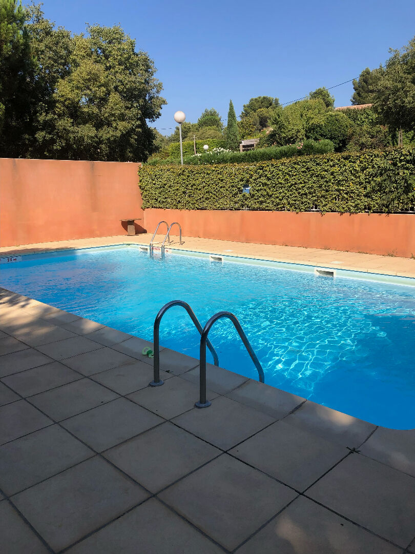 Appartement VAUVERT (30600) 3 pièces 60.00 m²