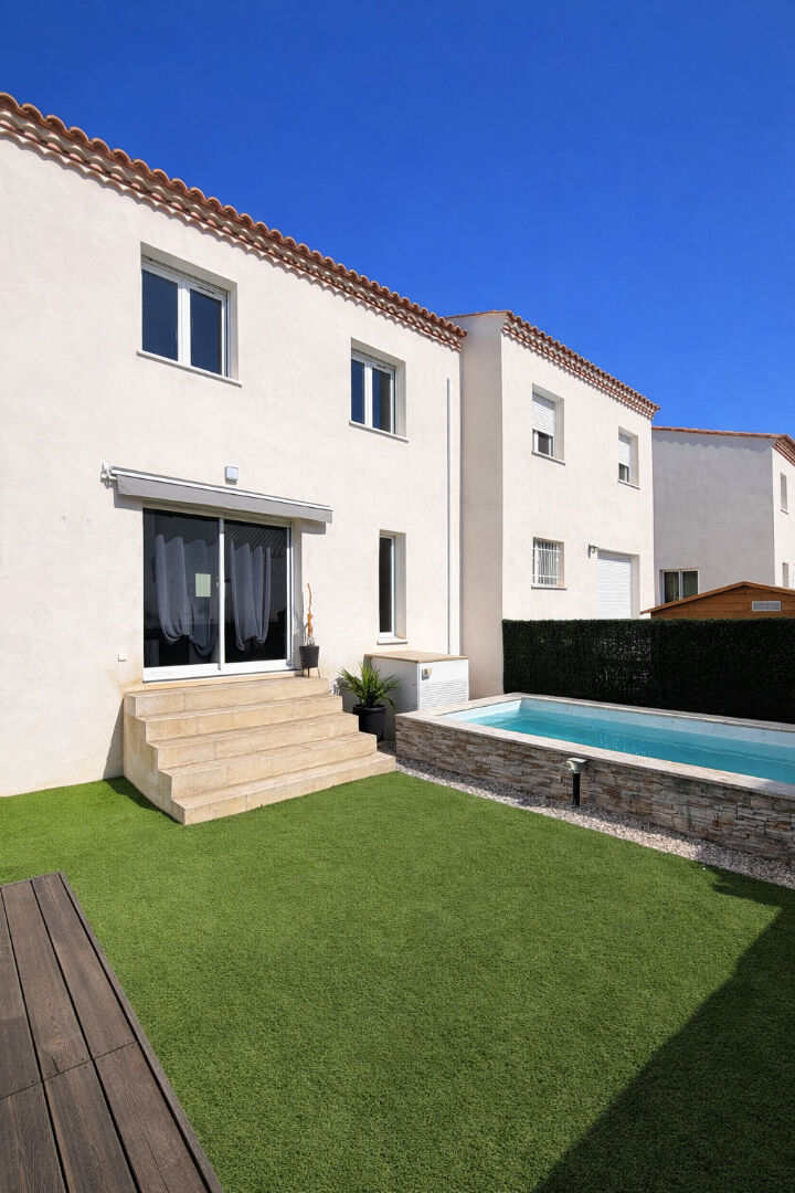 Villa VAUVERT (30600) 4 pi&egrave;ces 89.00 m&sup2;