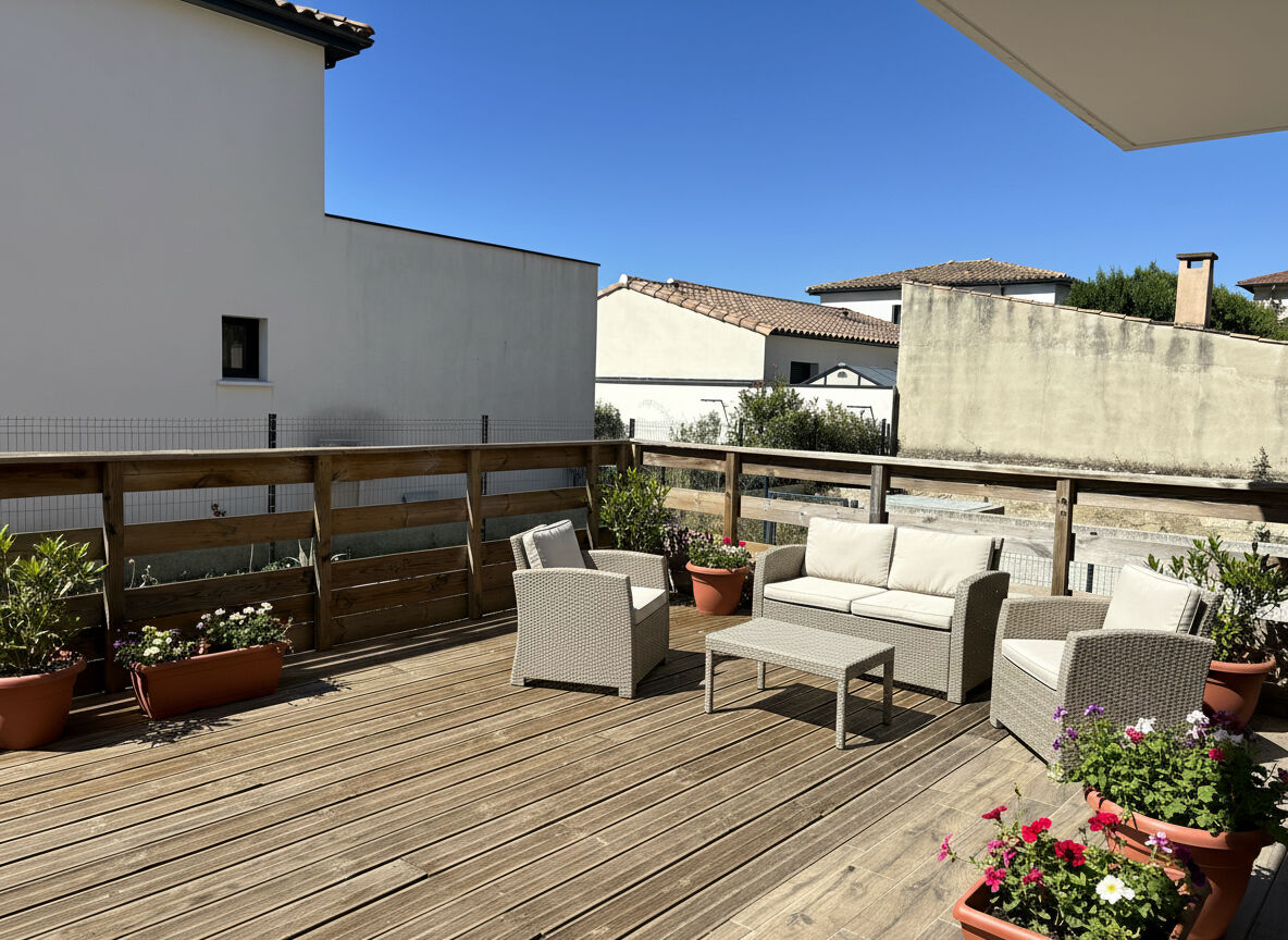 Appartement LUNEL (34400) 3 pi&egrave;ces 65.00 m&sup2;