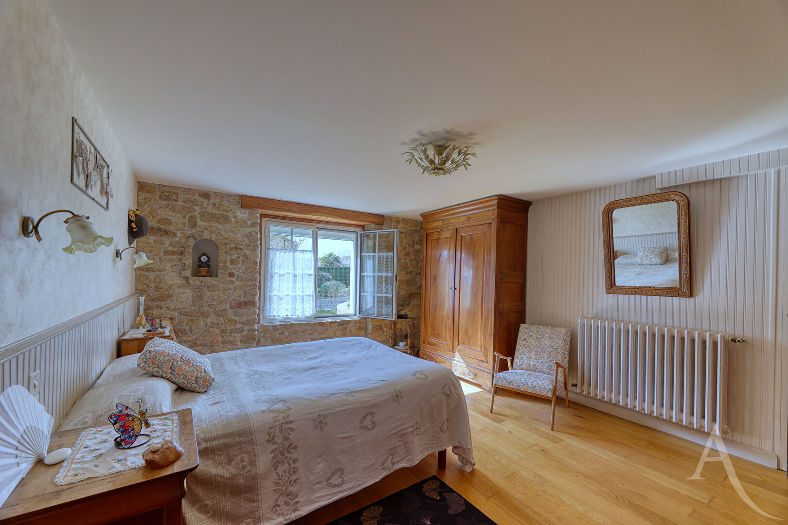 Maison MONTAIGU VENDEE (85600) 7 pièces 144.00 m²
