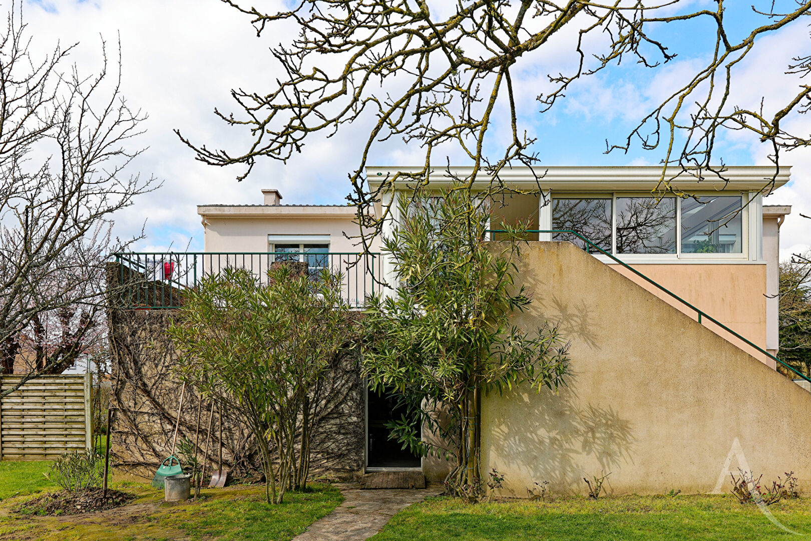 Maison MONTAIGU VENDEE (85600) 7 pièces 144.00 m²