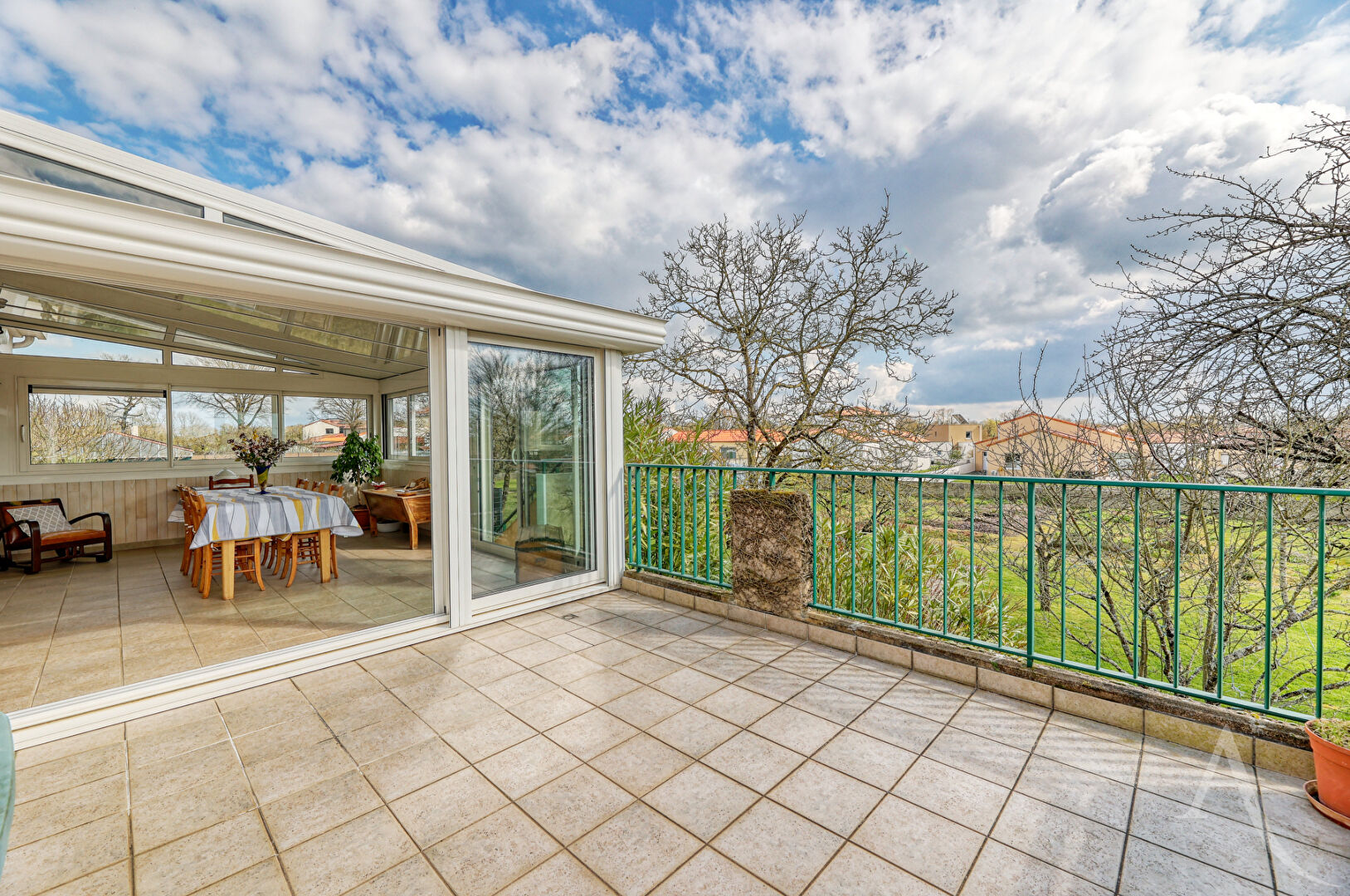 Maison MONTAIGU VENDEE (85600) 7 pièces 144.00 m²