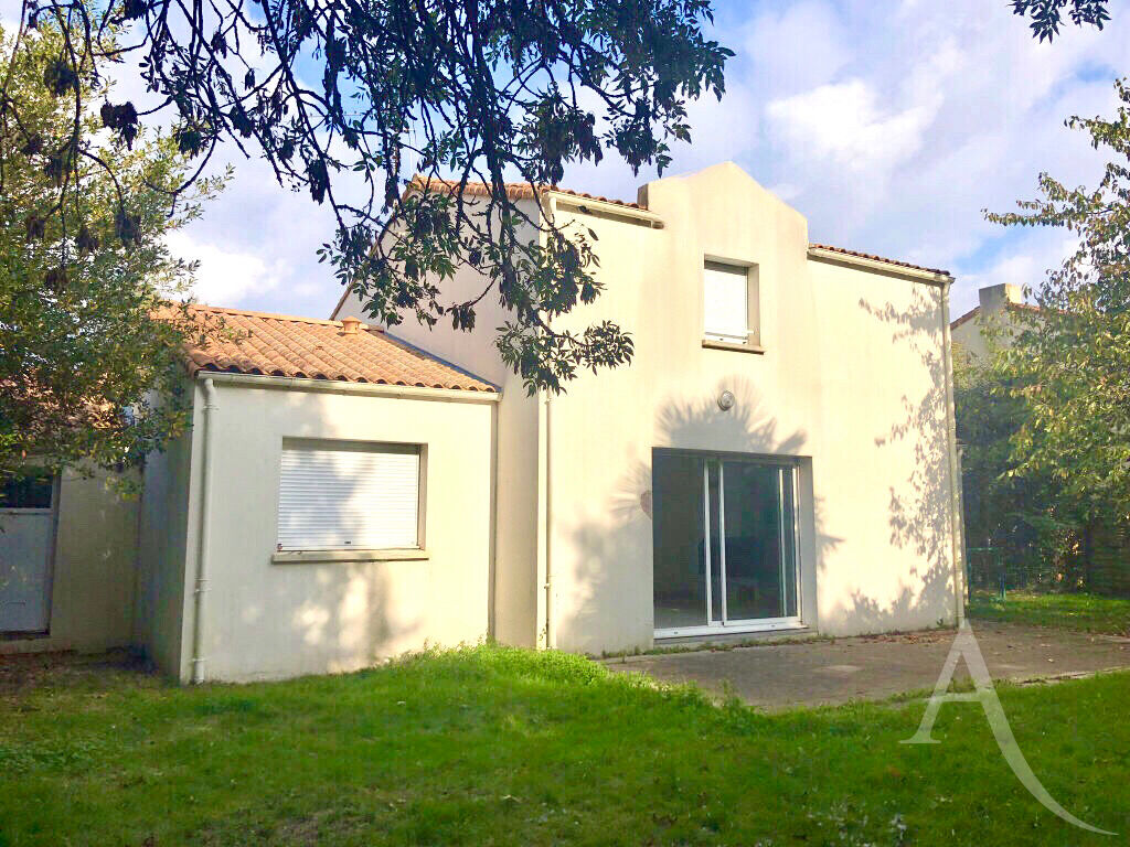 Maison MONTAIGU VENDEE (85600) 6 pi&egrave;ces 126.00 m&sup2;