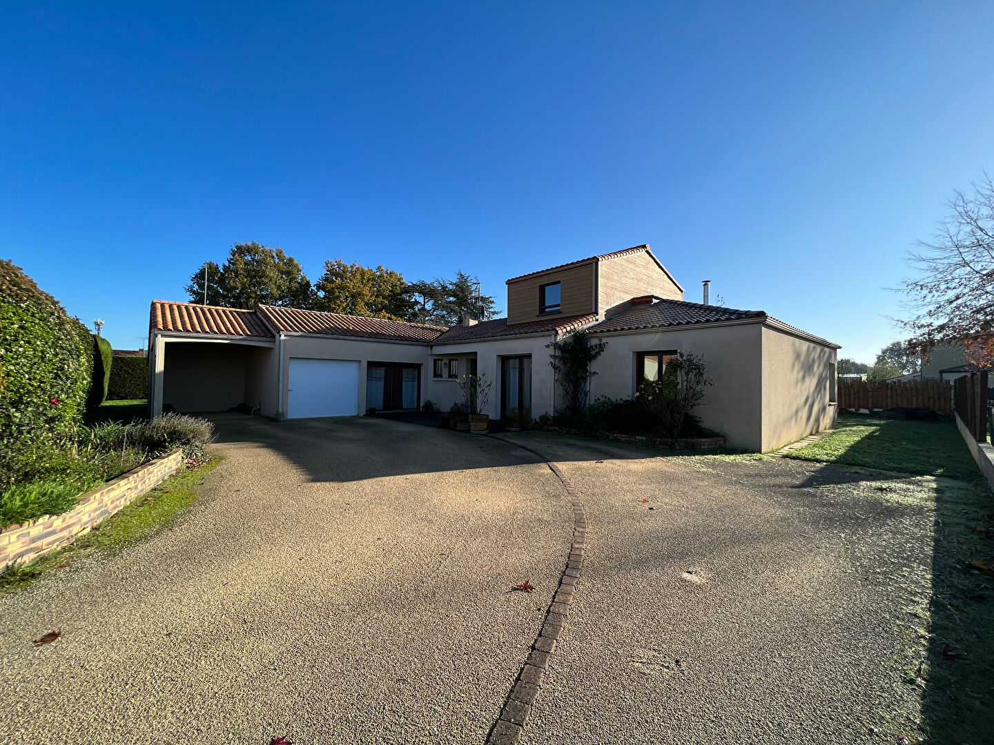 The Dansant 85 St Georges De Montaigu Achat Maison 10 pièces Montaigu-Vendée 152.00m² 335000€ - l'Adresse