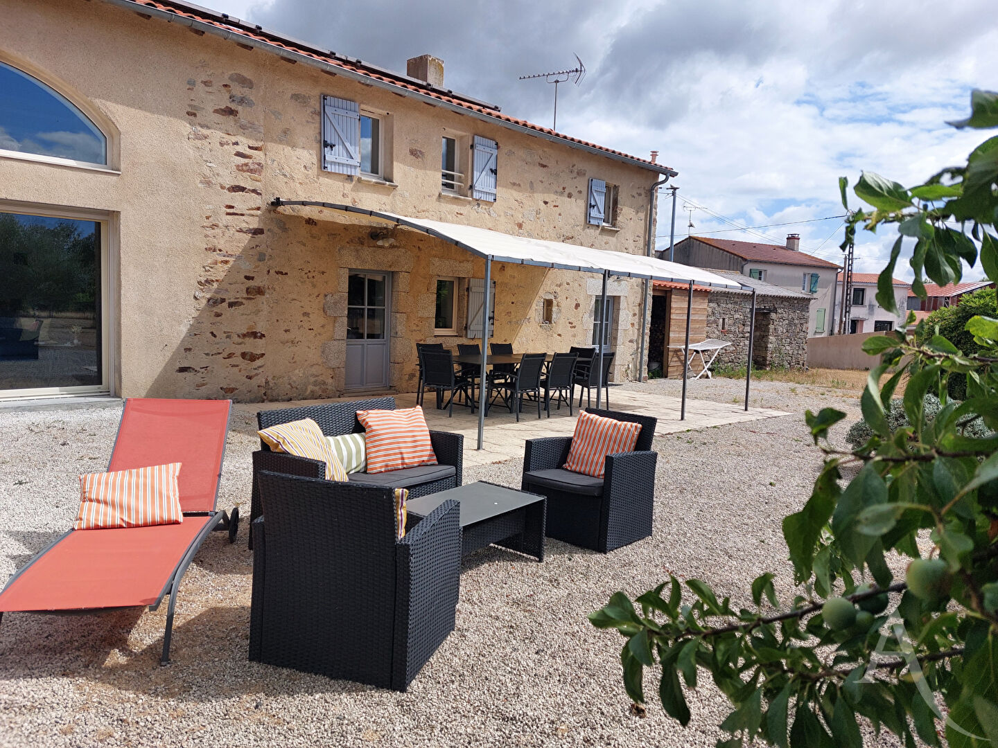 Maison TREIZE SEPTIERS (85600) 7 pièces 172.00 m²