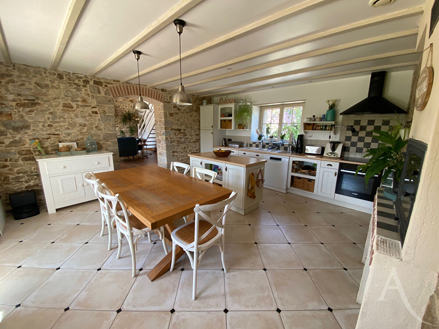 Maison TREIZE SEPTIERS (85600) 7 pièces 172.00 m²