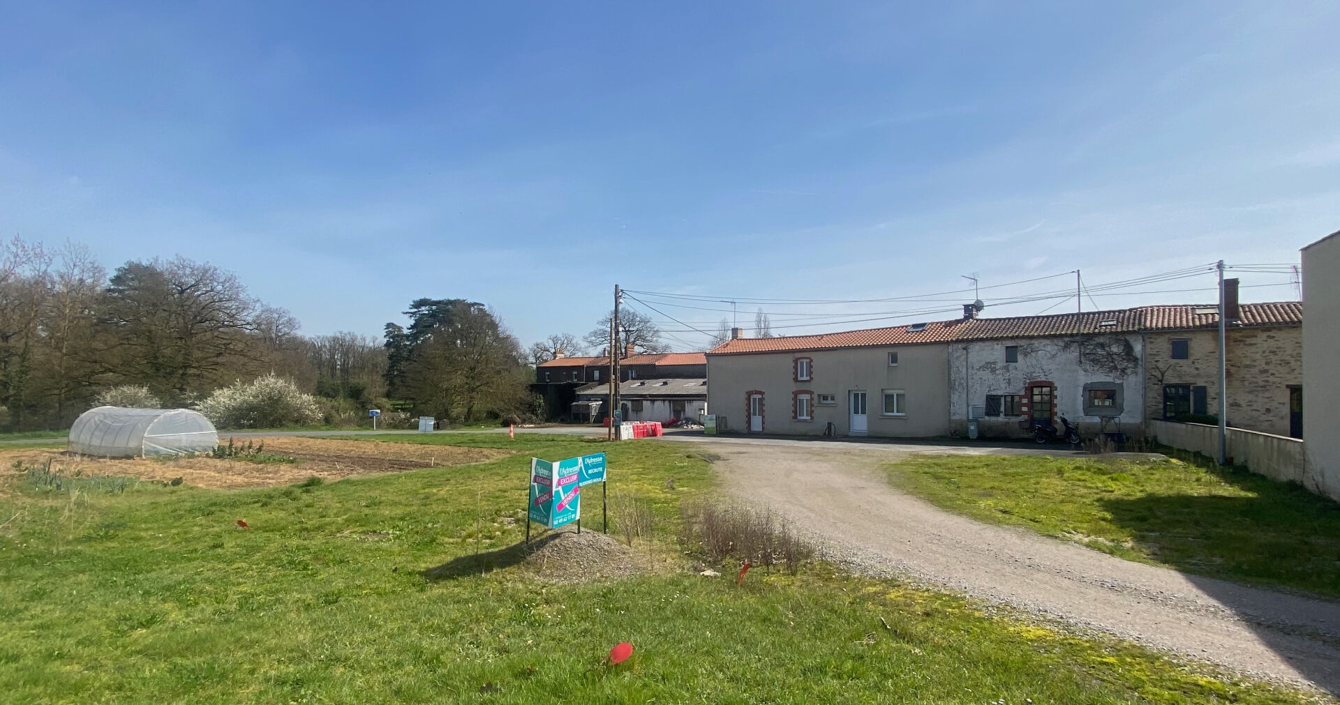 Achat Terrain pièce TreizeSeptiers 258.00m² 39000€ l'Adresse