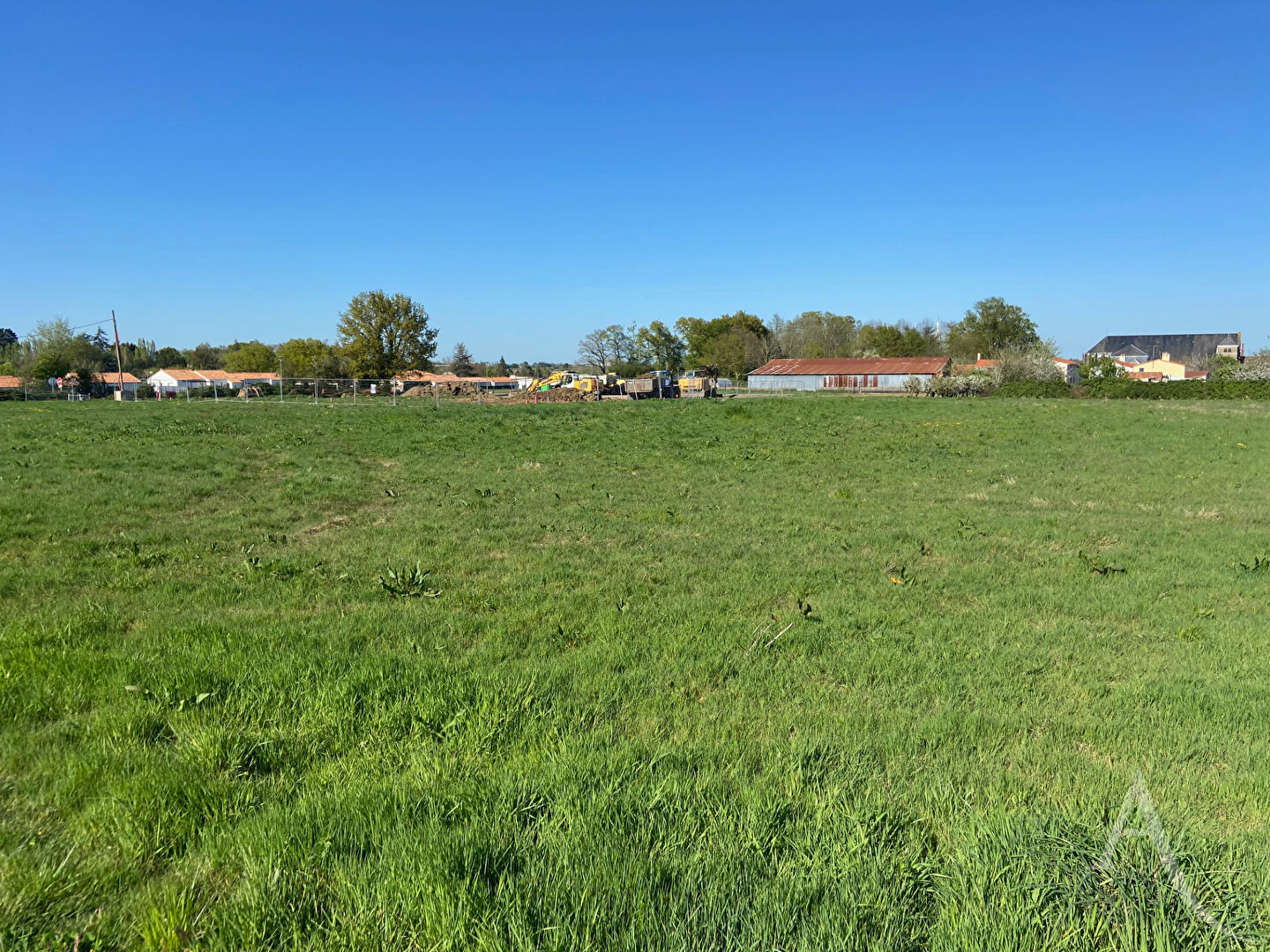 Terrain CHAVAGNES EN PAILLERS (85250) 378.00 m²