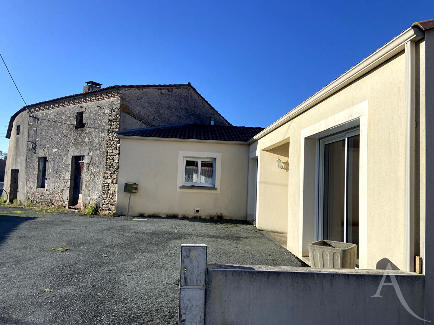 Maison TREIZE SEPTIERS (85600) 5 pièces 113.00 m²