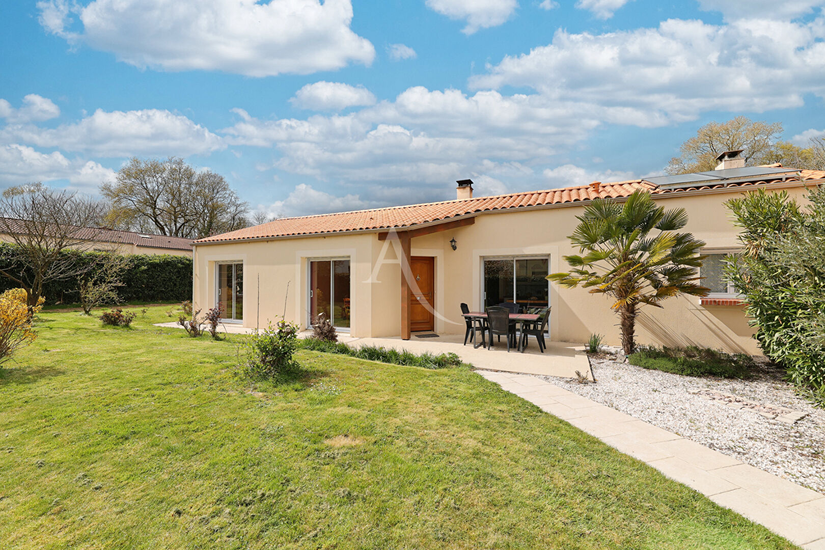Maison LES BROUZILS (85260) 7 pièces 136.00 m²