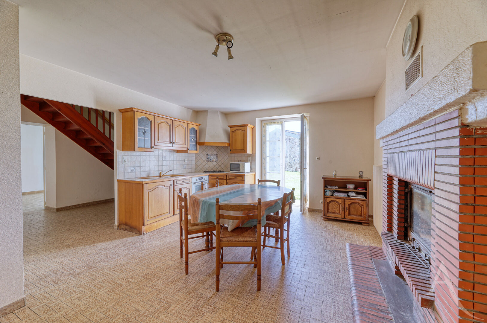 Maison saint ETIENNE DU BOIS (85670) 8 pi&egrave;ces 135.00 m&sup2;