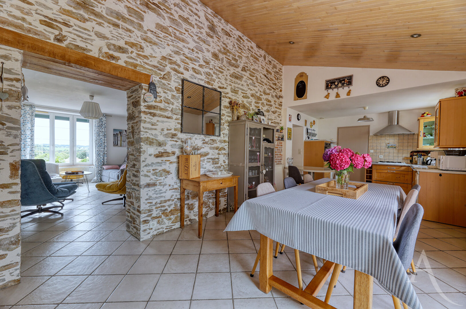 Maison CHAVAGNES EN PAILLERS (85250) 5 pièces 126.00 m²