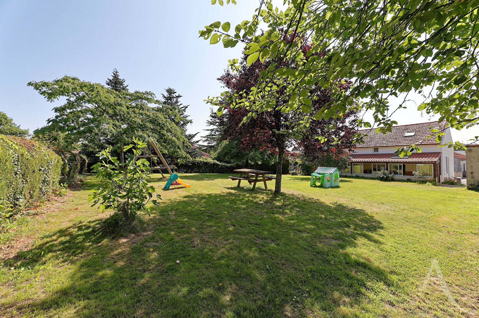 Maison saint ETIENNE DU BOIS (85670) 6 pièces 120.00 m²