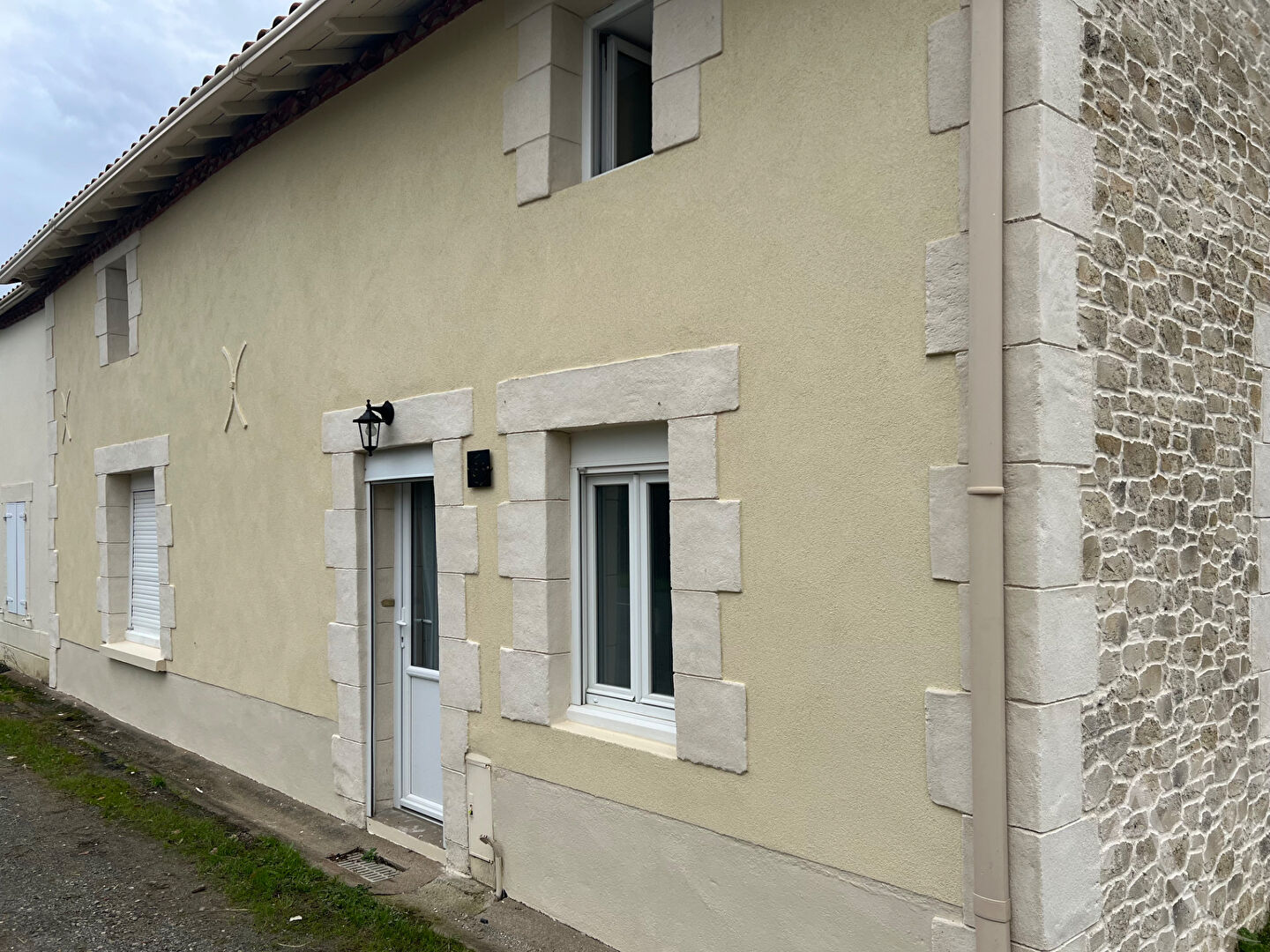 Maison MONTAIGU VENDEE (85600) 5 pièces 114.08 m²