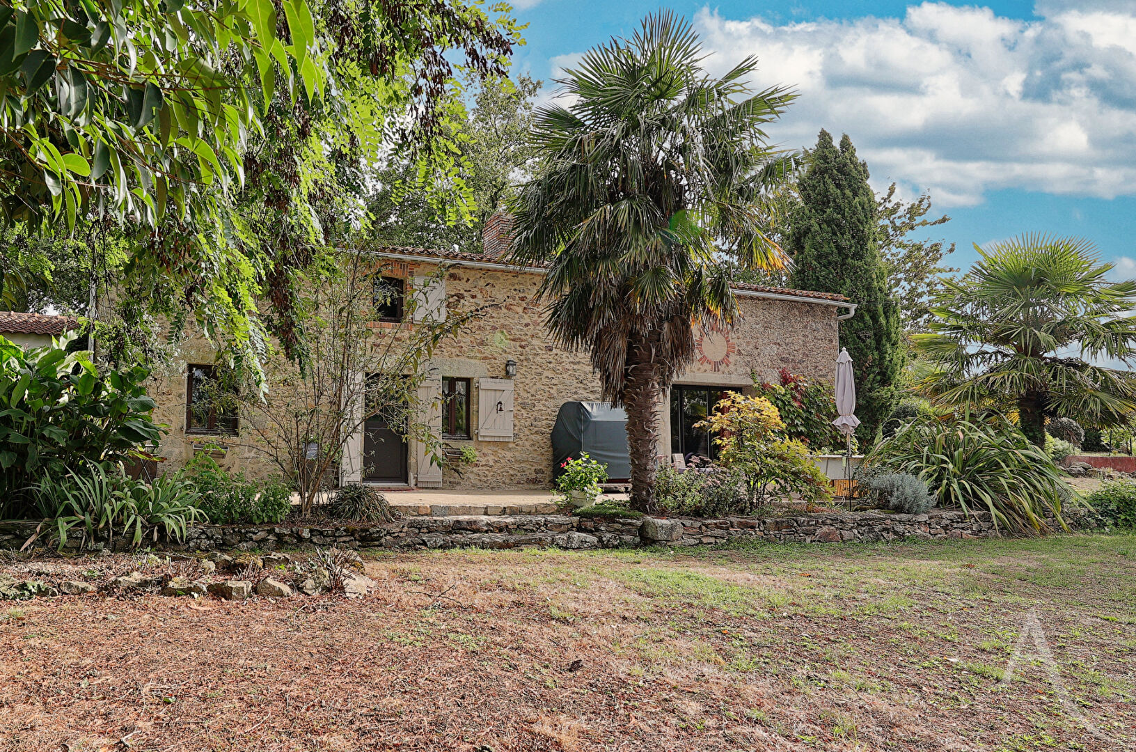 Maison saint ETIENNE DU BOIS (85670) 14 pièces 302.00 m²