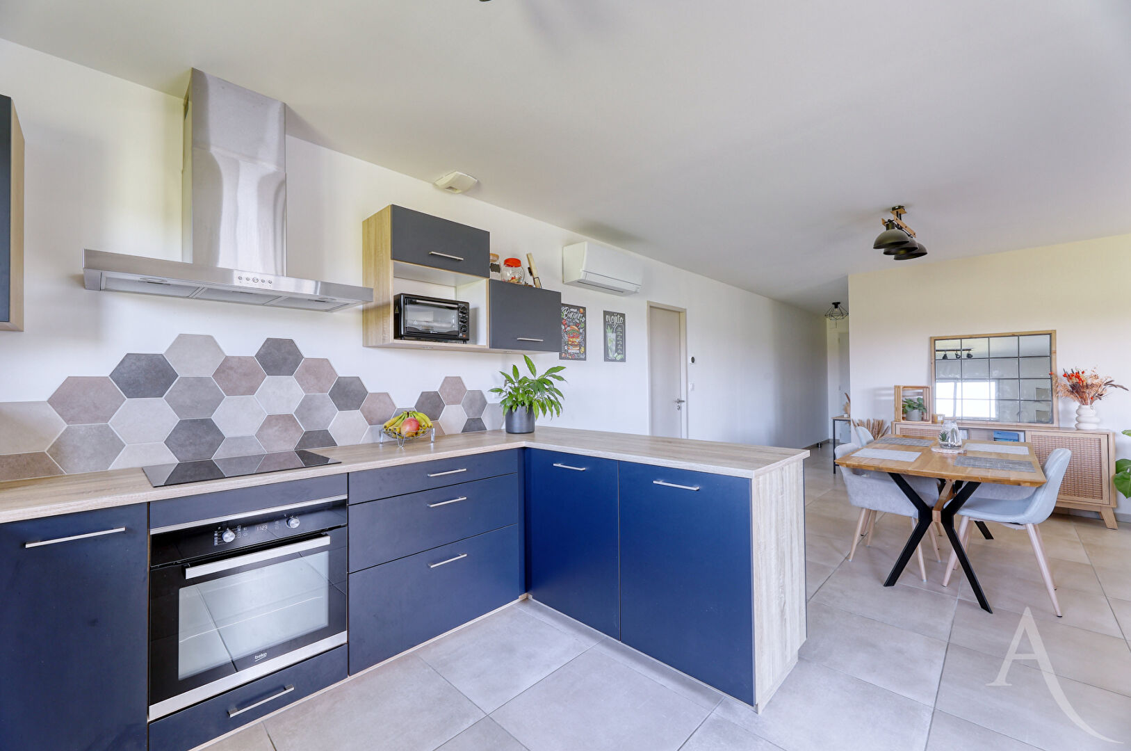 Maison MONTAIGU VENDEE (85600) 5 pièces 98.00 m²
