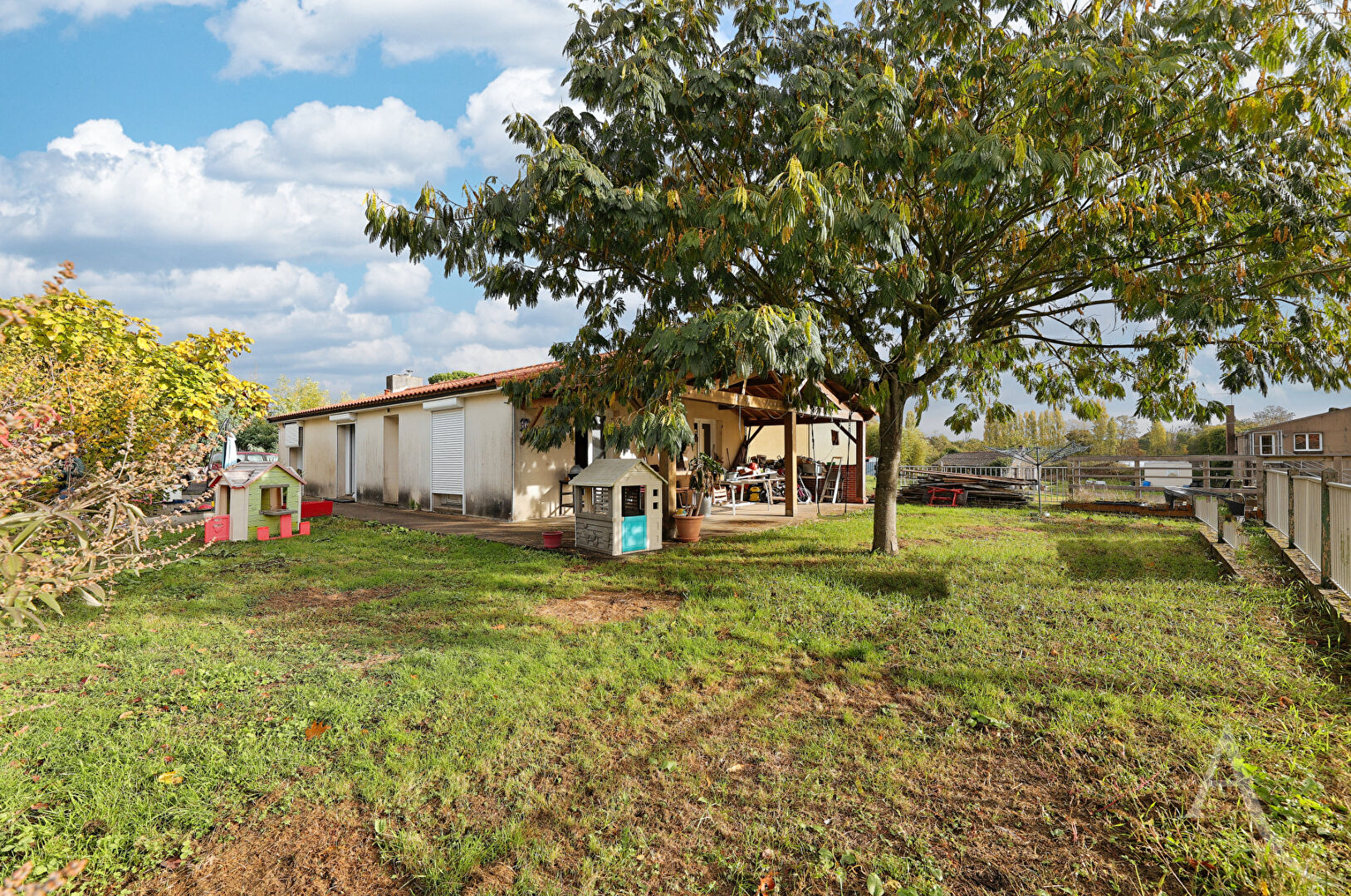 Maison VIEILLEVIGNE (44116) 5 pièces 111.00 m²