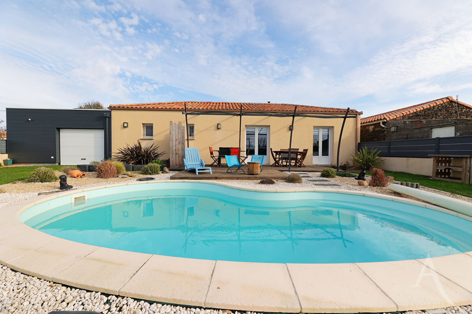 Maison CHAVAGNES EN PAILLERS (85250) 3 pièces 81.68 m²