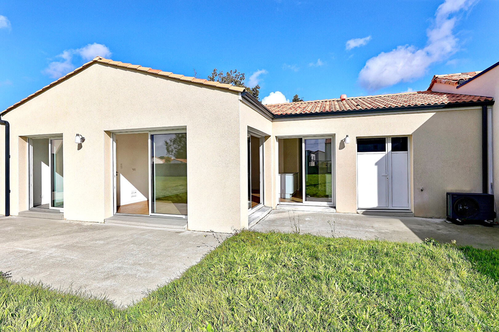 Maison L HERBERGEMENT (85260) 5 pièces 84.14 m²