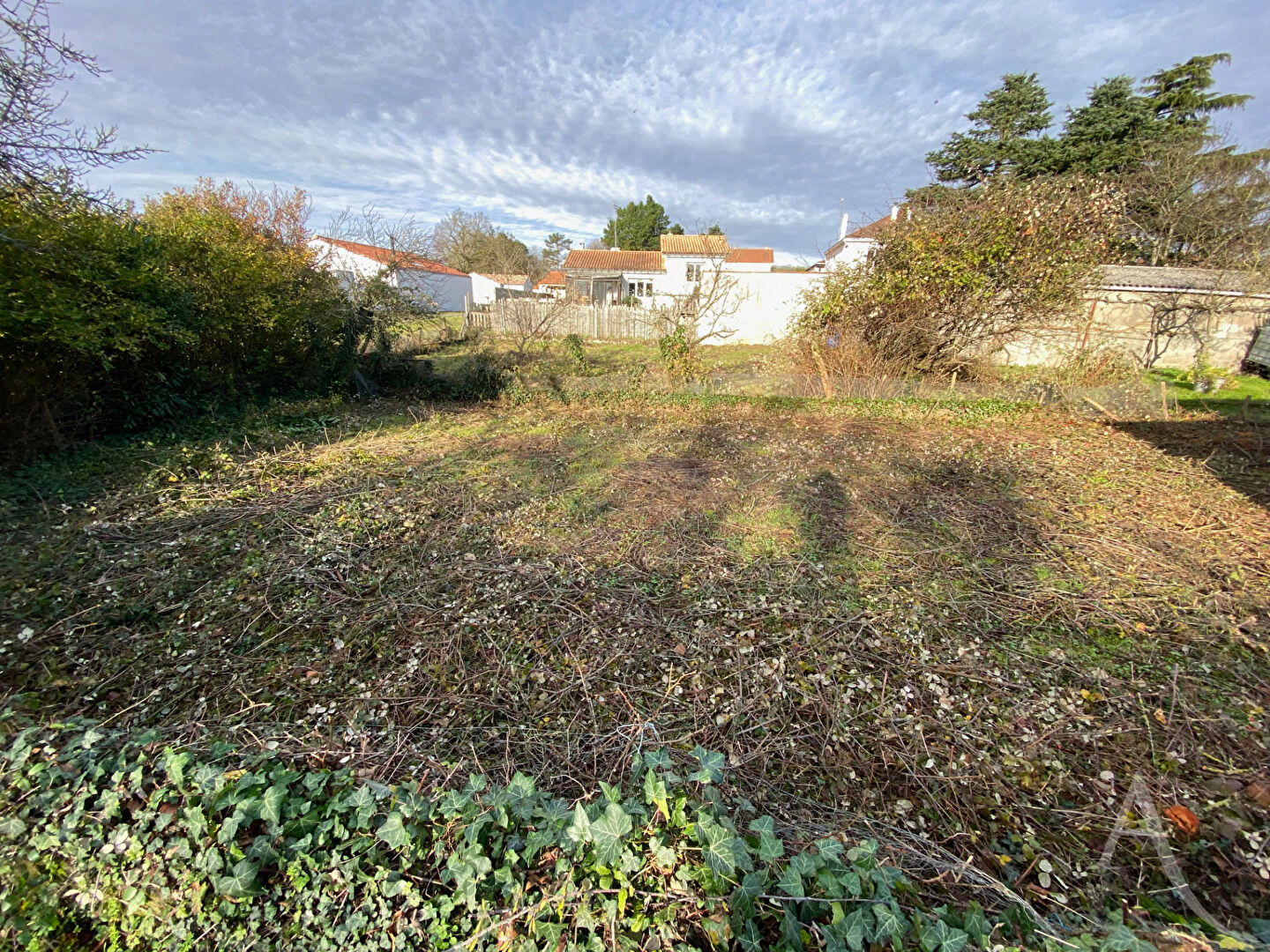 Terrain TREIZE SEPTIERS (85600) 567.00 m&sup2;