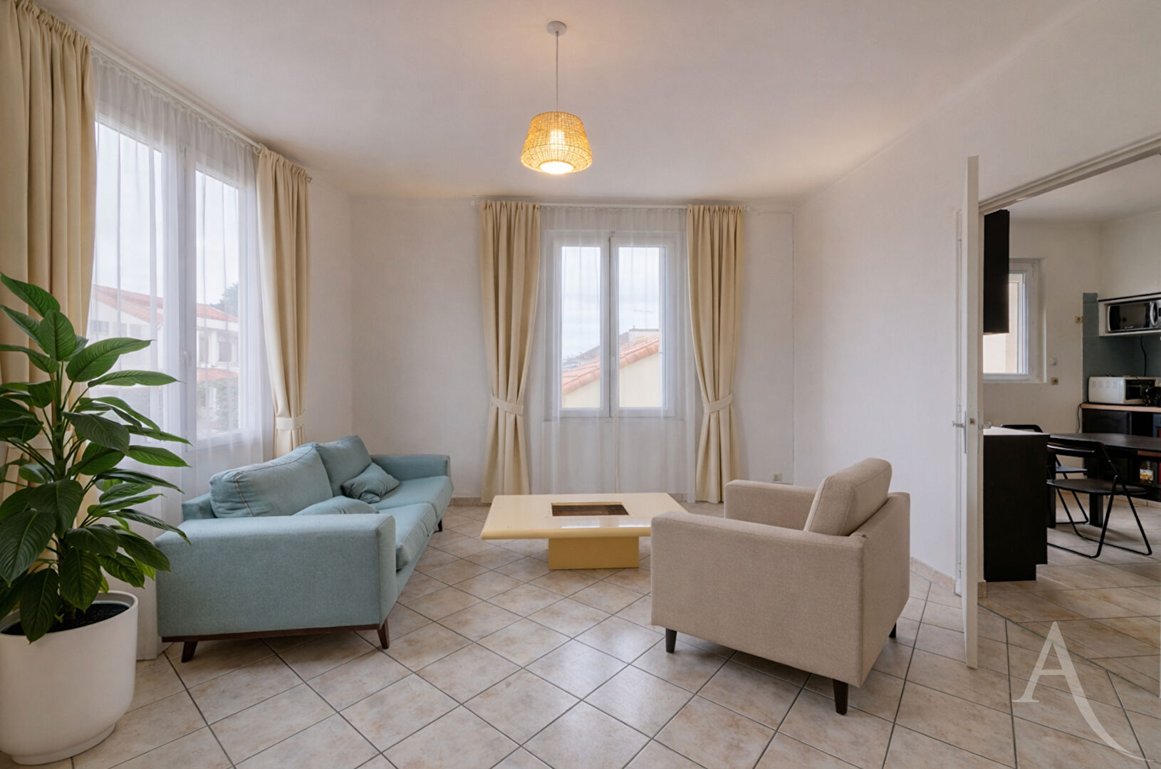 Appartement MONTAIGU VENDEE (85600) 5 pi&egrave;ces 105.74 m&sup2;