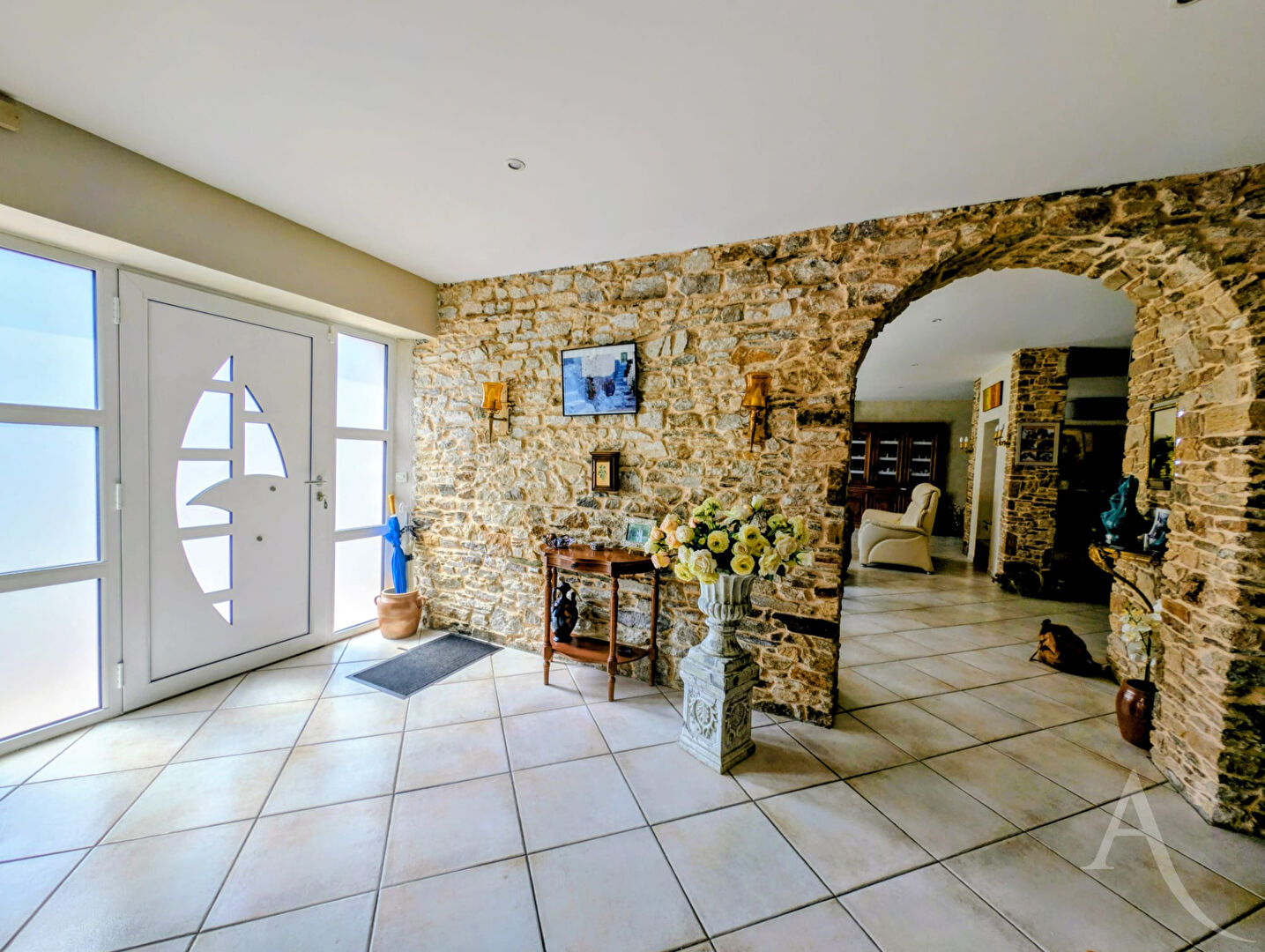 Maison LA HAIE FOUASSIERE (44690) 5 pi&egrave;ces 193.00 m&sup2;