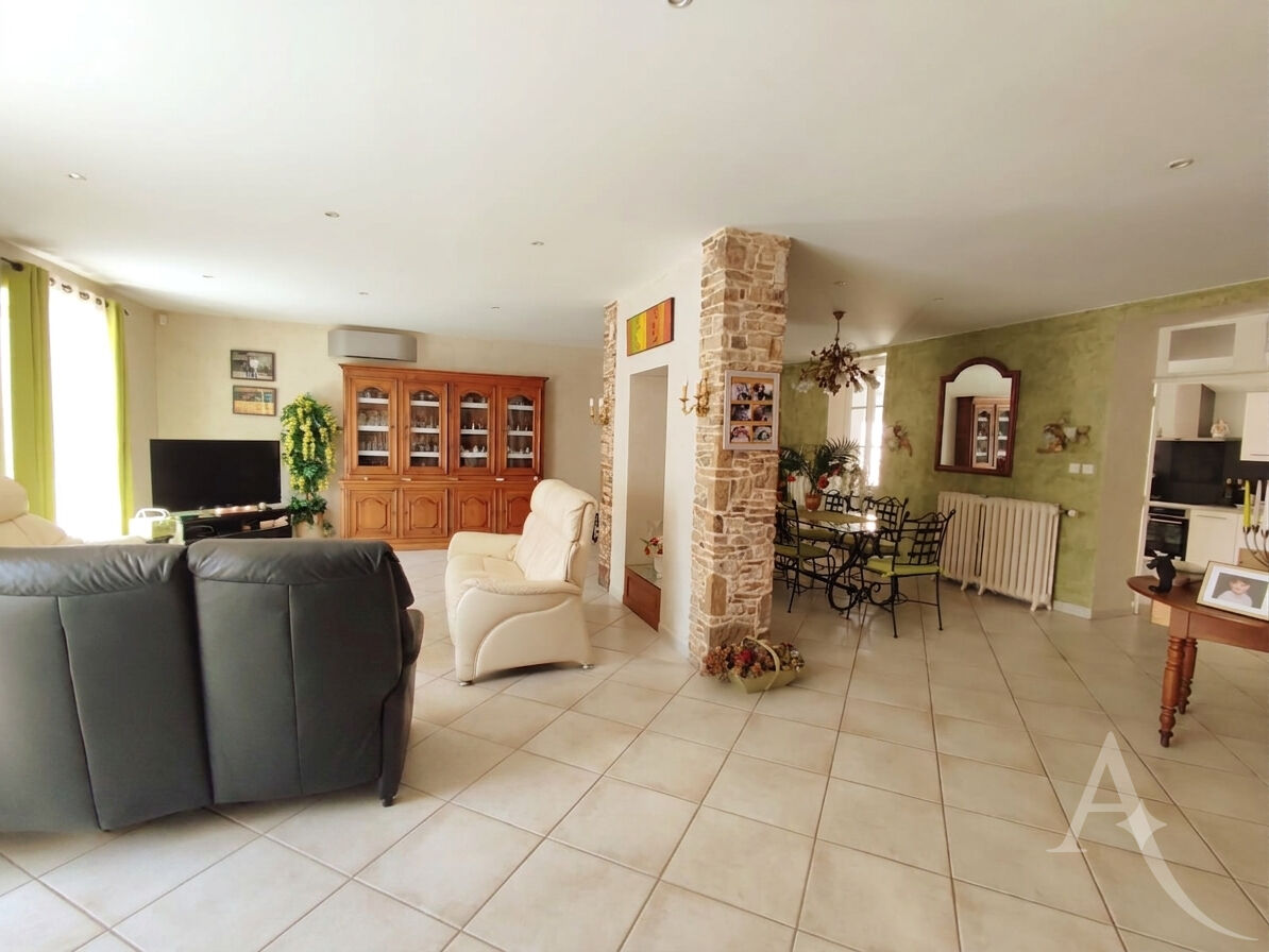 Maison LA HAIE FOUASSIERE (44690) 5 pi&egrave;ces 193.00 m&sup2;