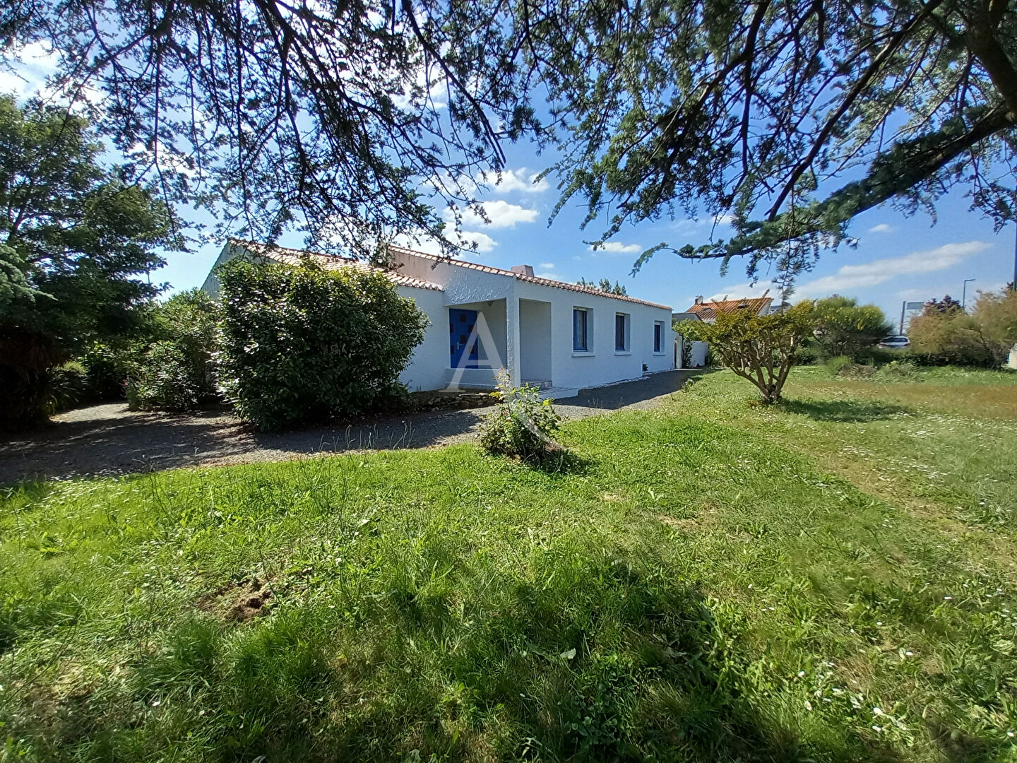 Maison LANDEVIEILLE (85220) 8 pièces 124.04 m²