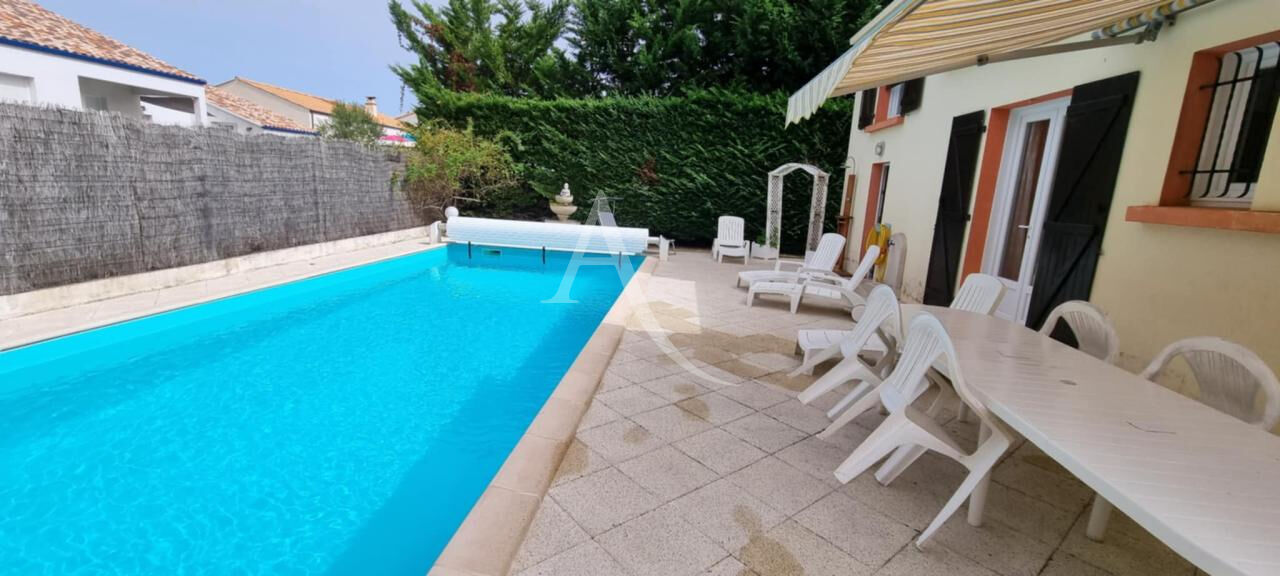 Maison LANDEVIEILLE (85220) 5 pièces 85.00 m²