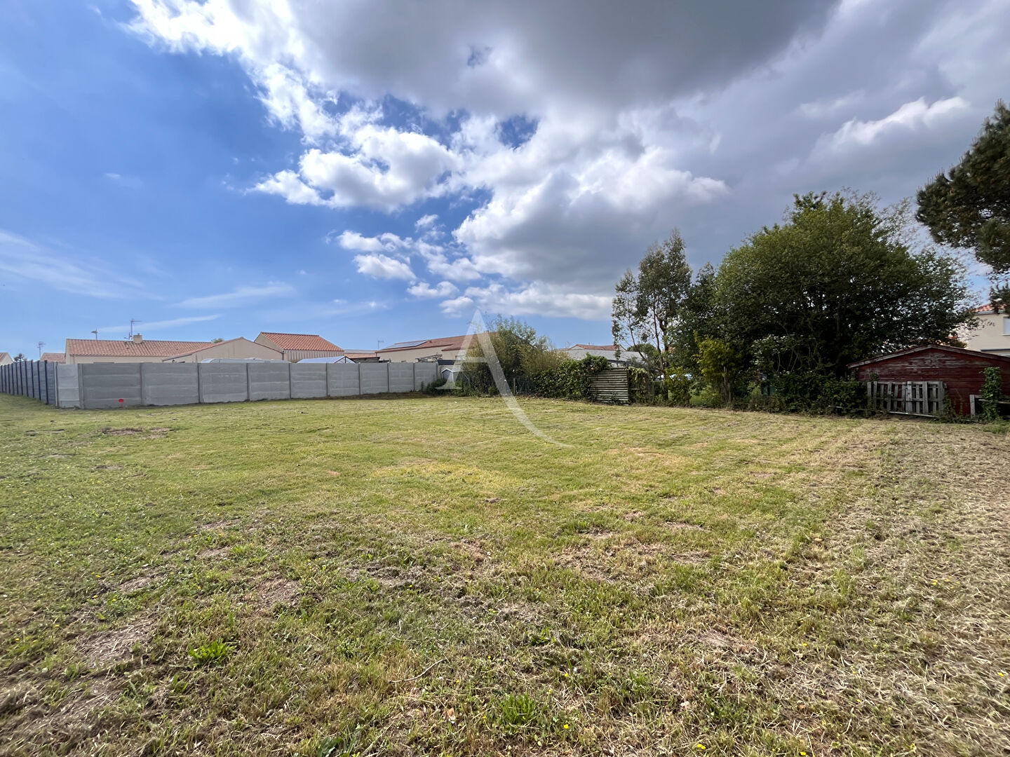 Terrain SAINT MATHURIN (85150) 708.00 m&sup2;