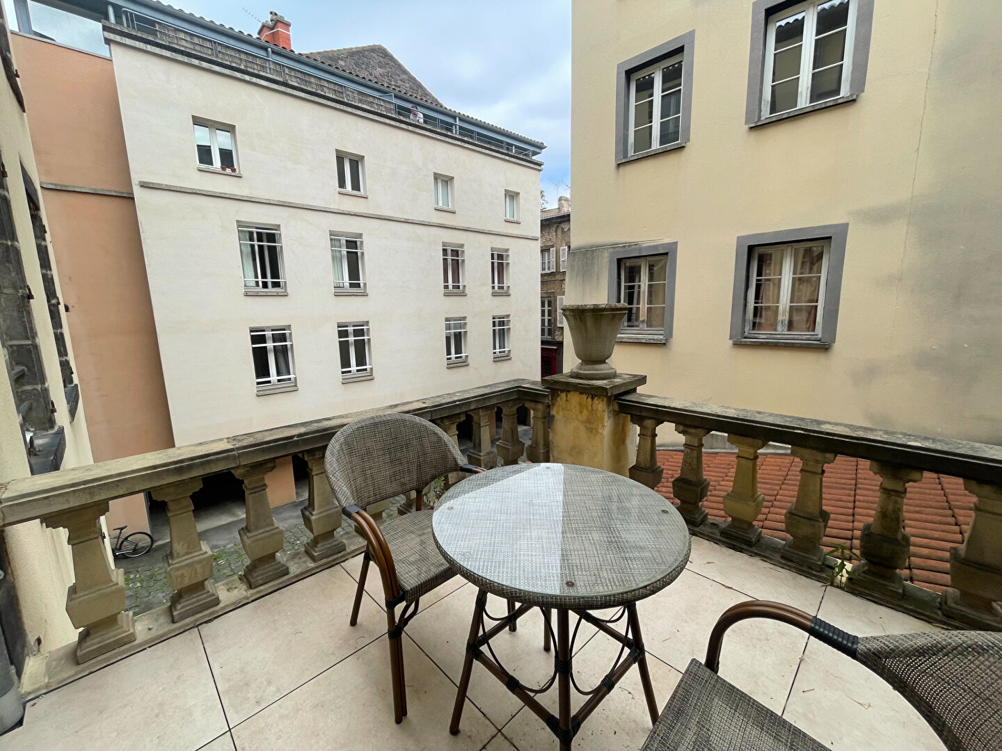 Appartement CLERMONT FERRAND (63000) 2 pi&egrave;ces 33.27 m&sup2;