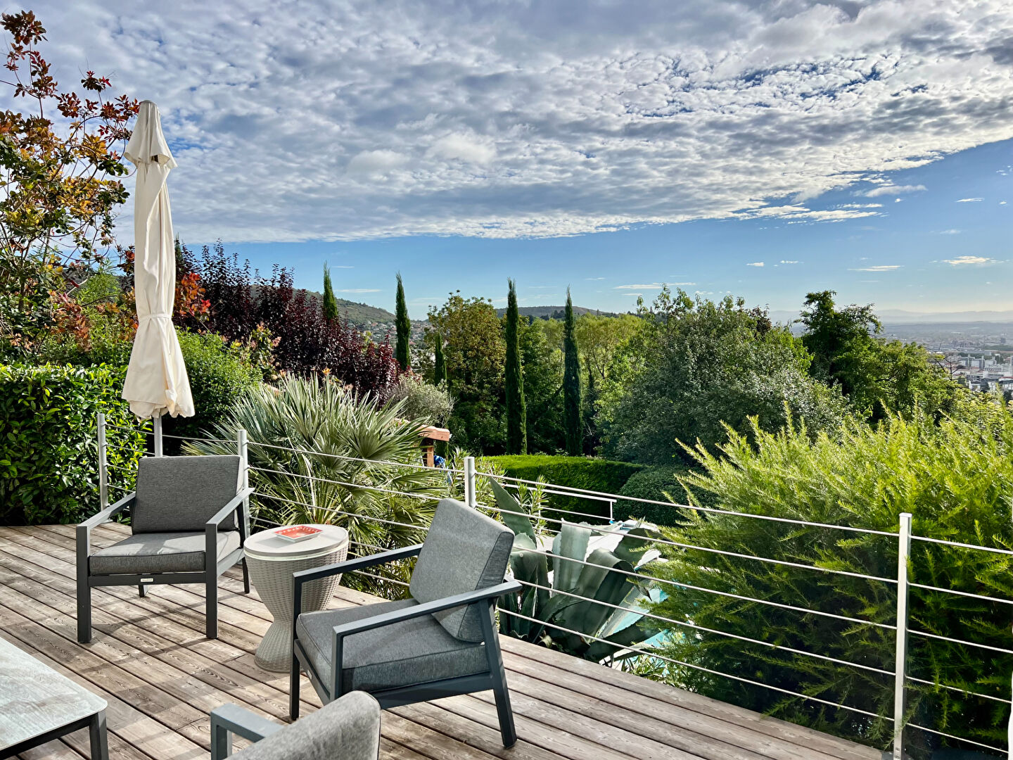 Maison CHAMALIERES (63400) 7 pièces 229.00 m²