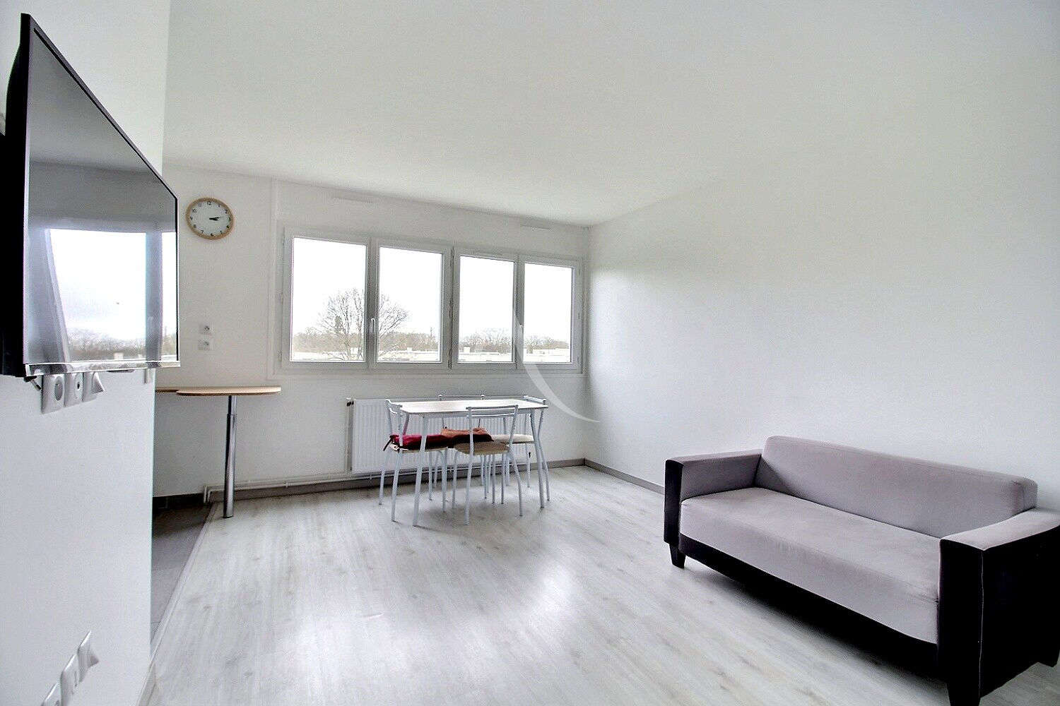 Appartement MAUREPAS (78310) 1 pièce 33.40 m²