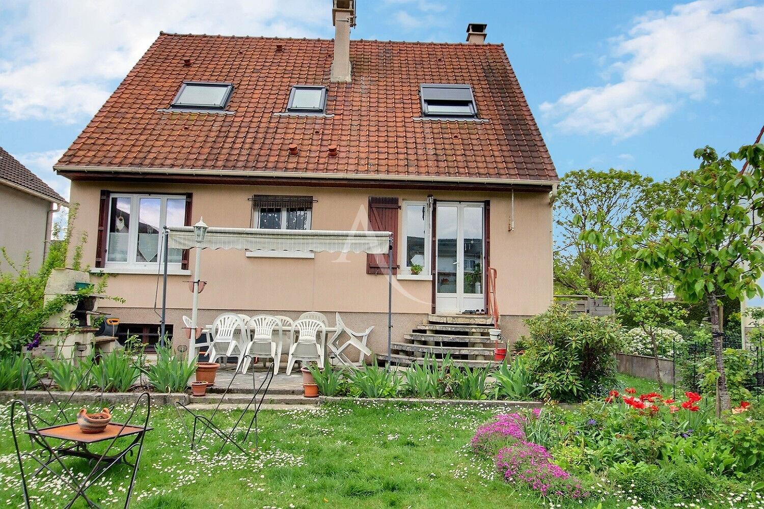 Maison MAUREPAS (78310) 6 pièces 120.00 m²