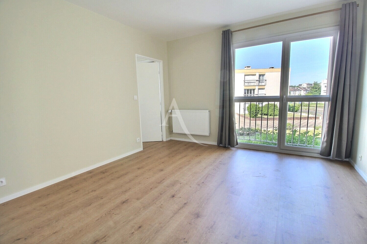 Appartement MAUREPAS (78310) 1 pièce 25.52 m²