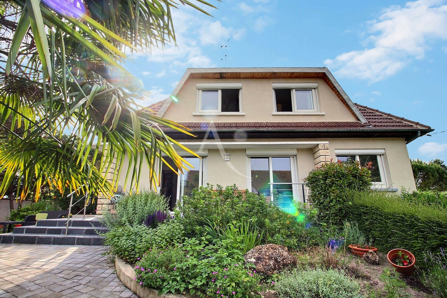 Maison MAUREPAS (78310) 5 pi&egrave;ces 113.00 m&sup2;