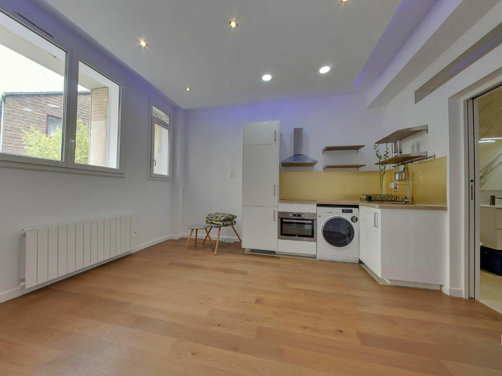 Appartement MONTREUIL (93100) 1 pi&egrave;ce 22.15 m&sup2;
