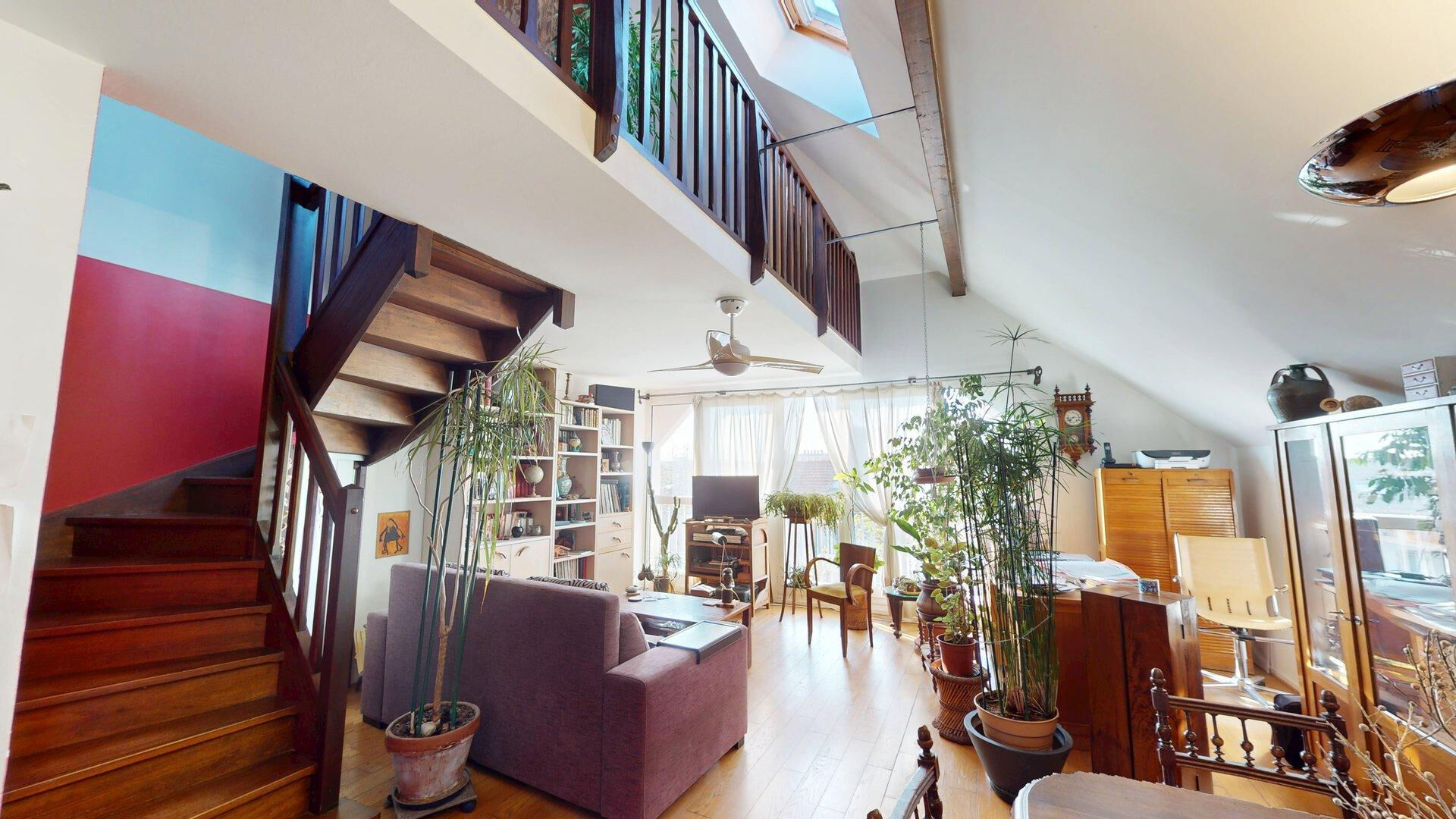 Appartement MONTREUIL (93100) 6 pi&egrave;ces 110.00 m&sup2;