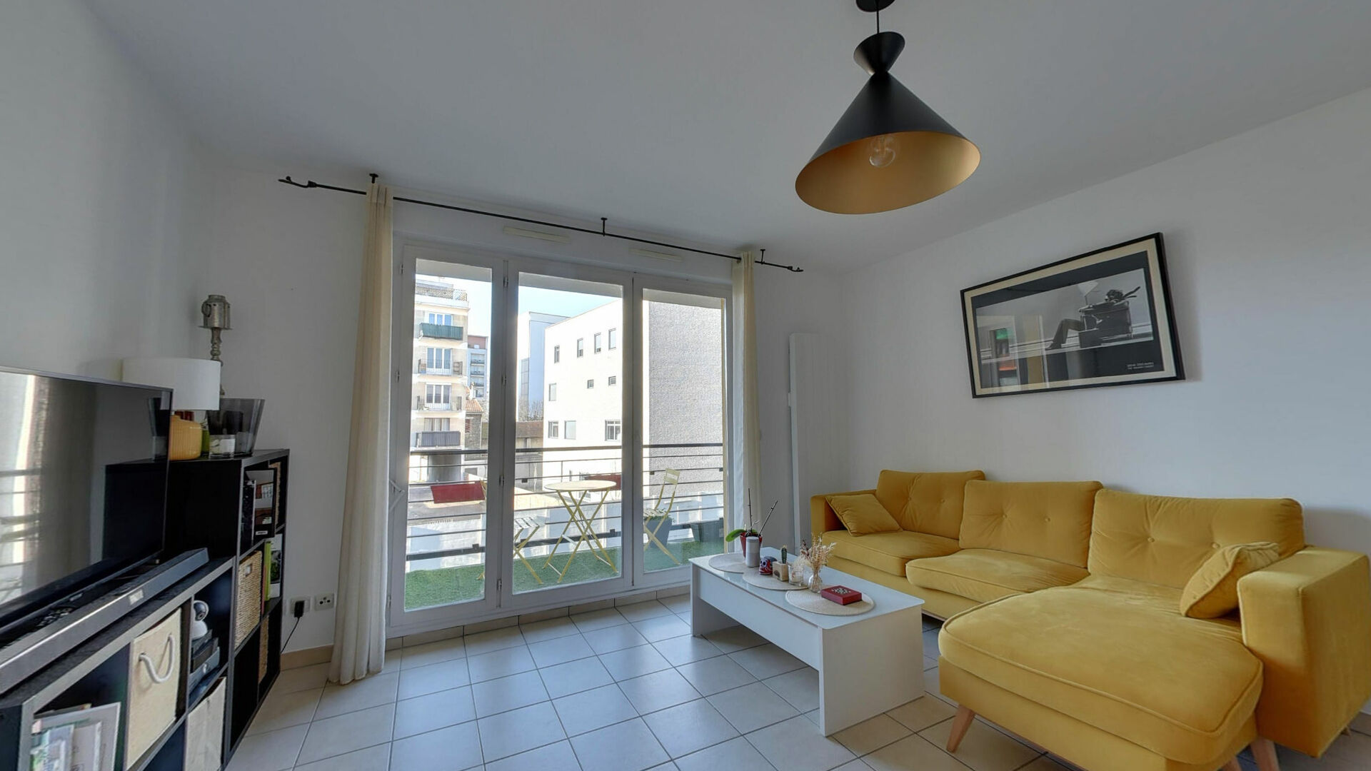 Appartement MONTREUIL (93100) 3 pi&egrave;ces 60.00 m&sup2;