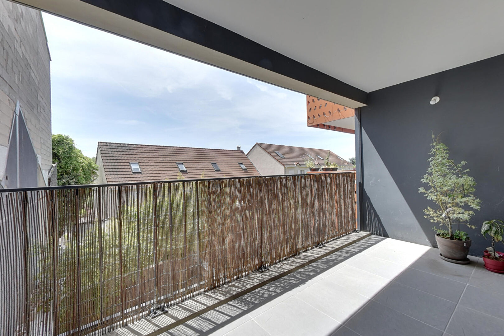 Appartement MONTREUIL (93100) 4 pièces 71.91 m²